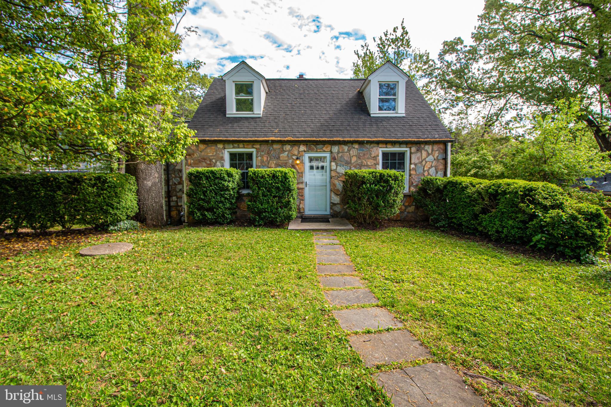 GORDON TERRACE - Residential Lease