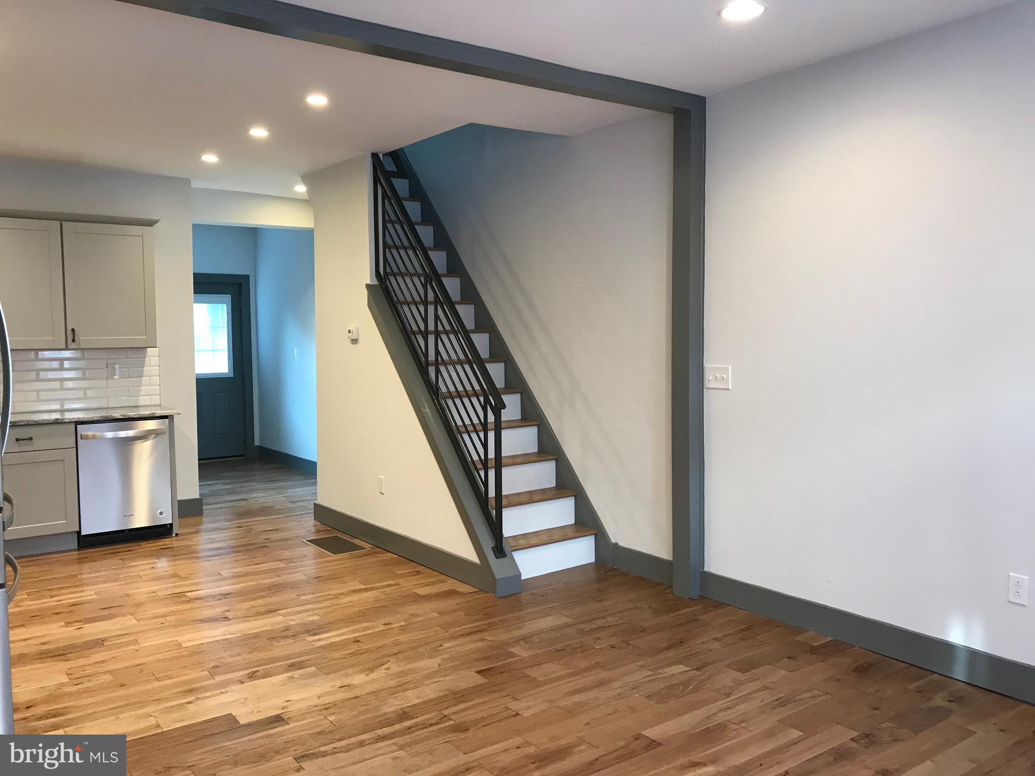 POINT BREEZE - Residential