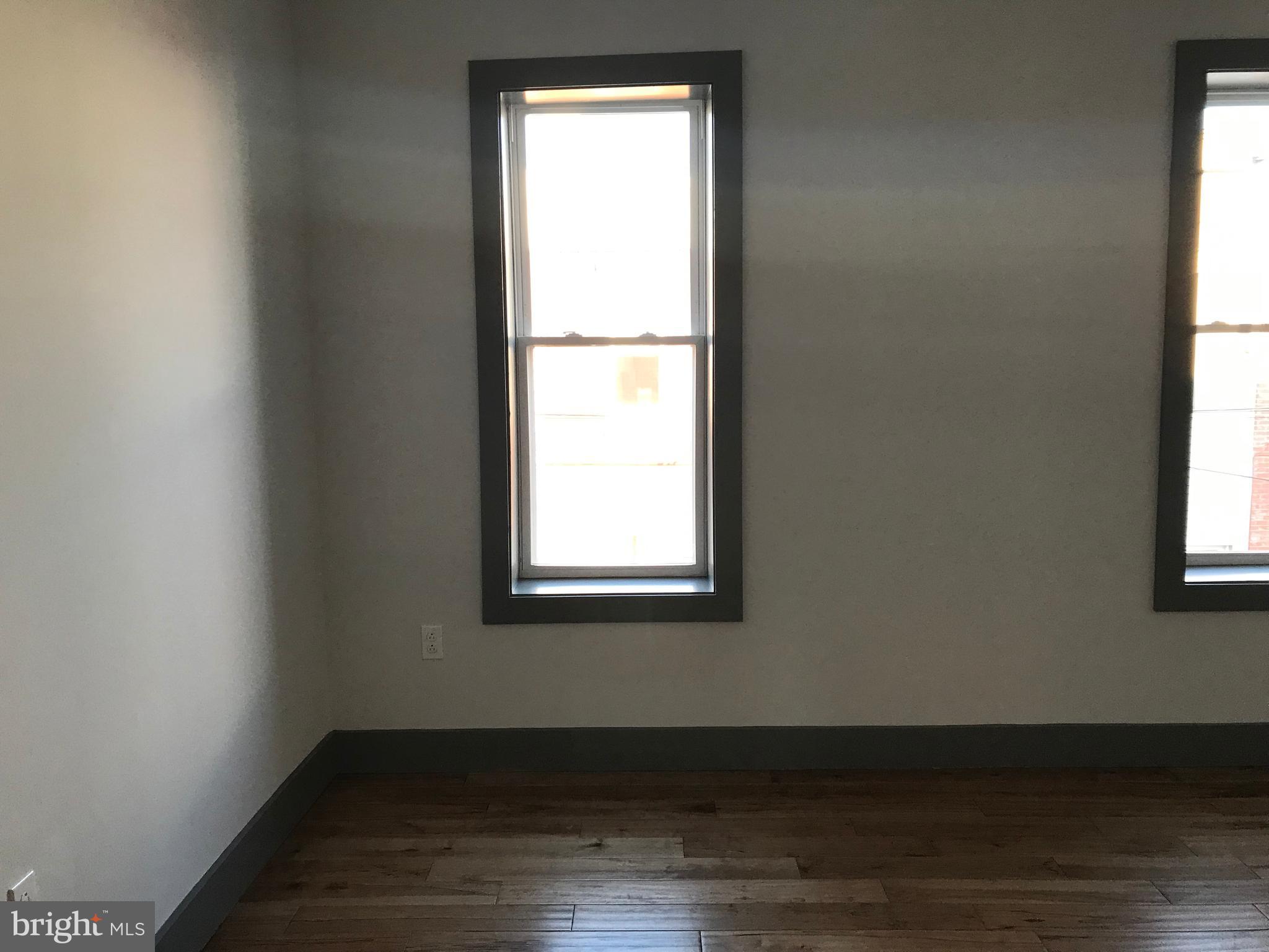 POINT BREEZE - Residential