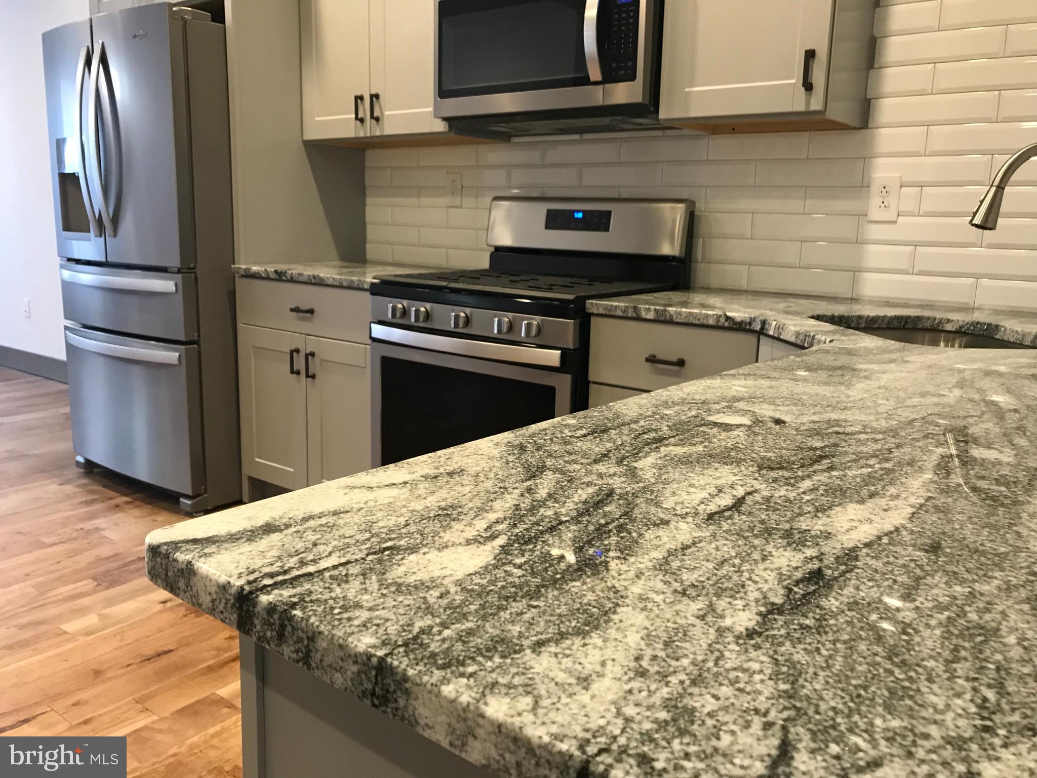 POINT BREEZE - Residential
