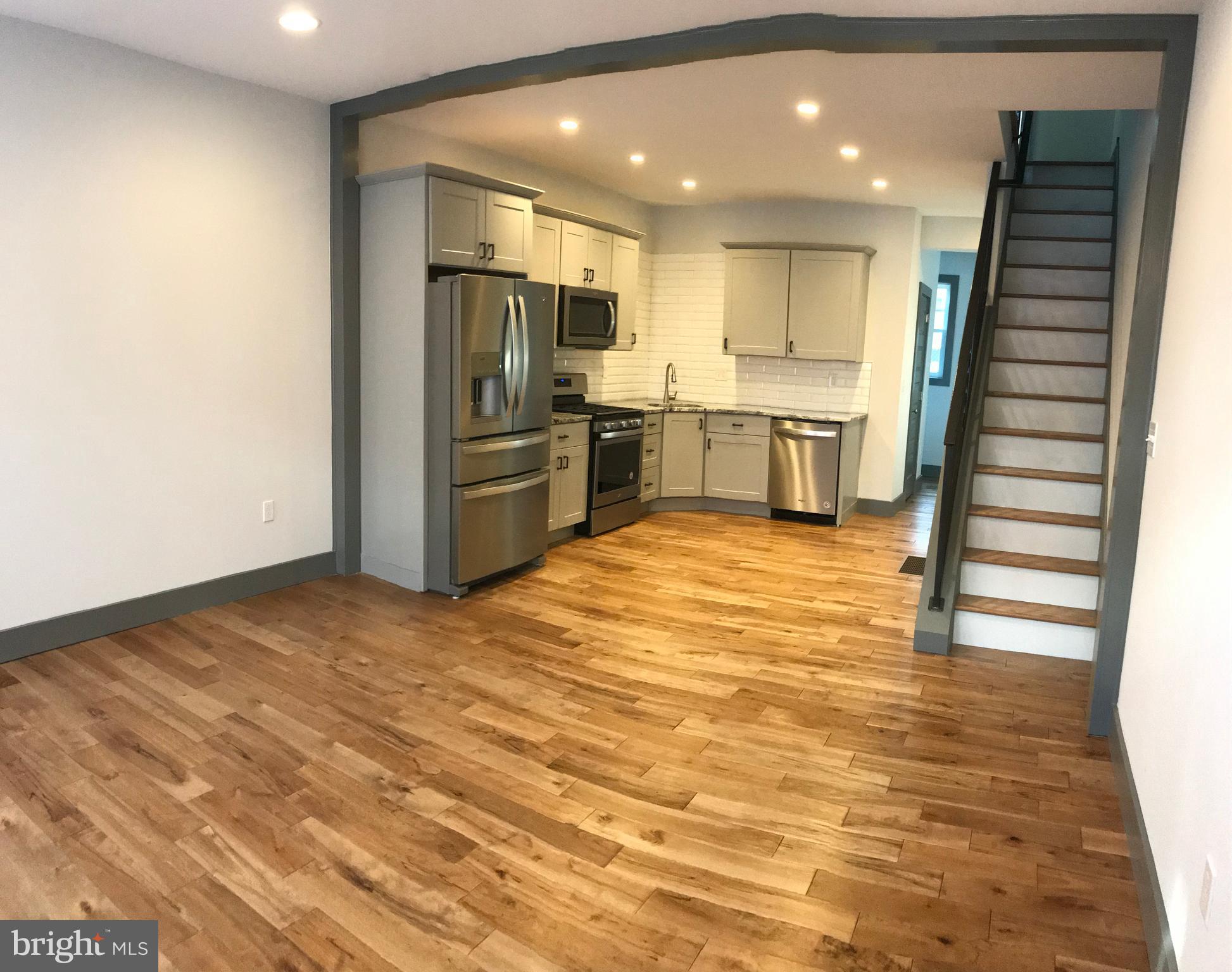 POINT BREEZE - Residential