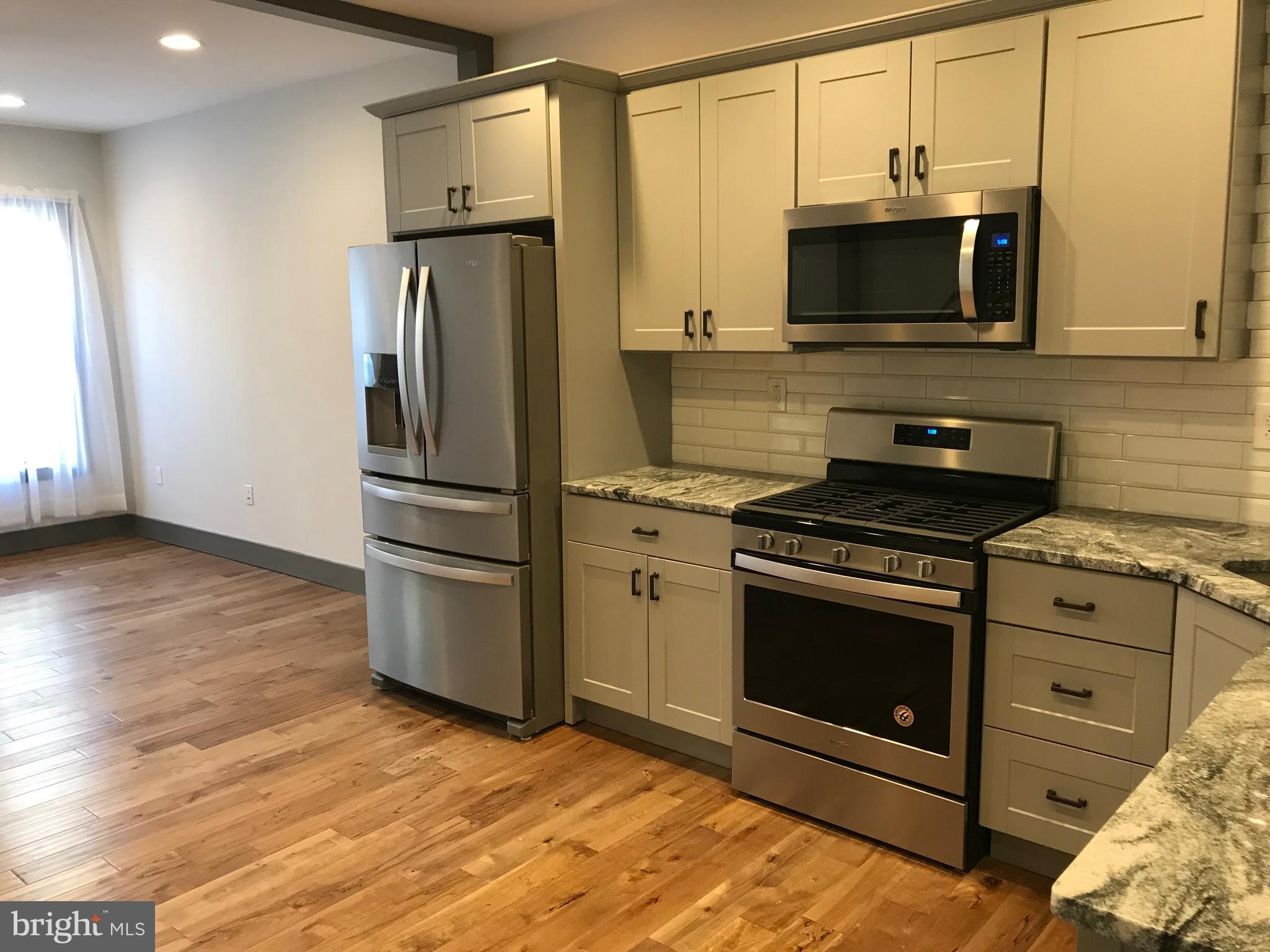 POINT BREEZE - Residential