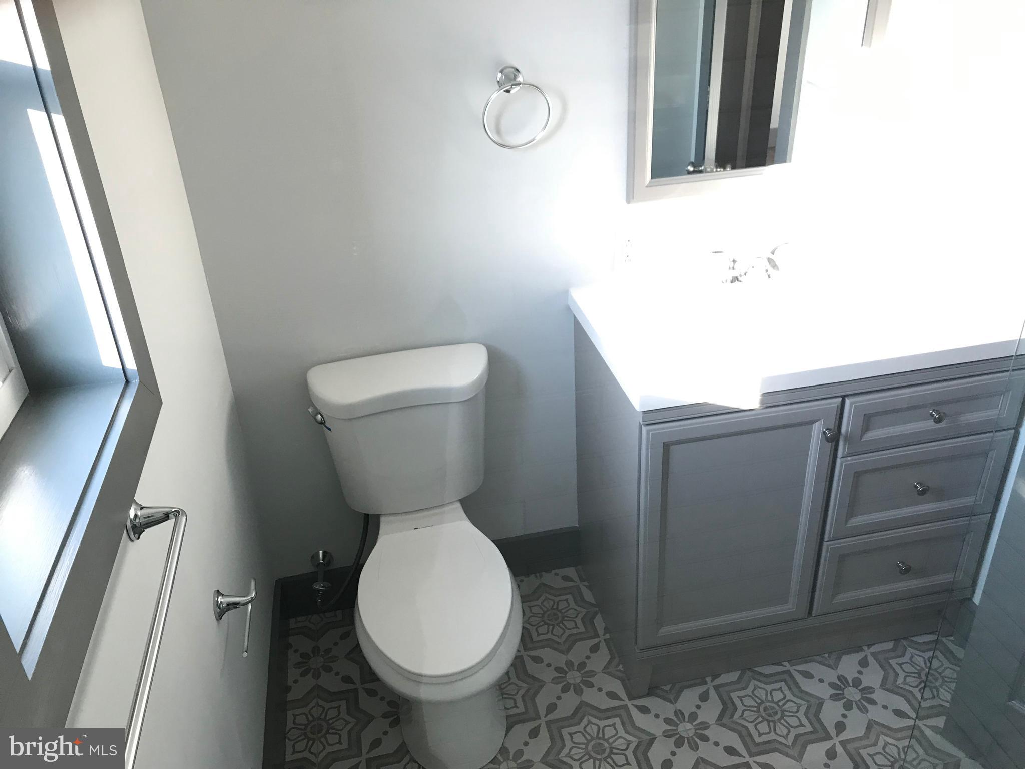 POINT BREEZE - Residential
