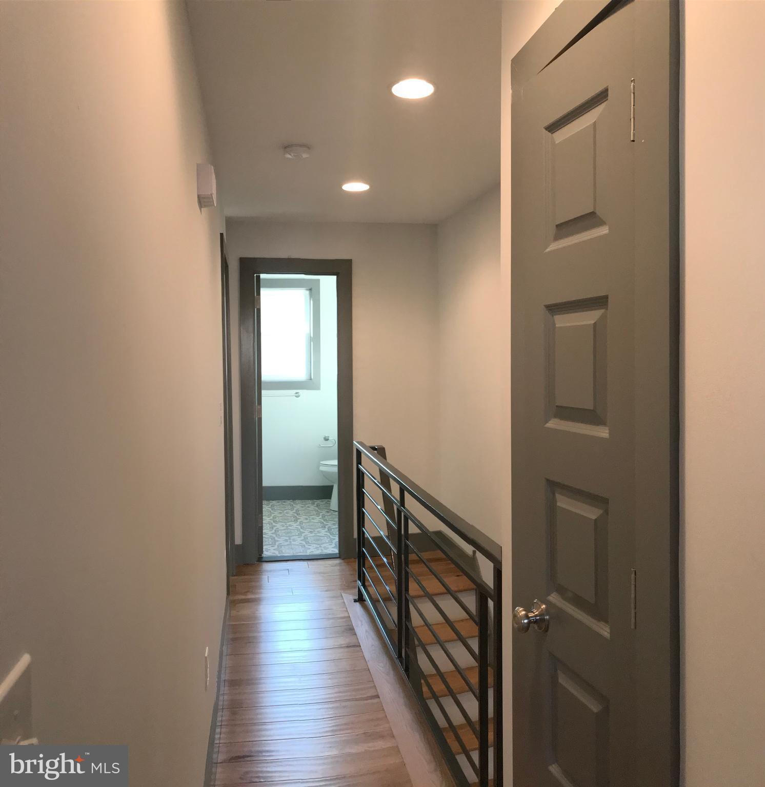 POINT BREEZE - Residential