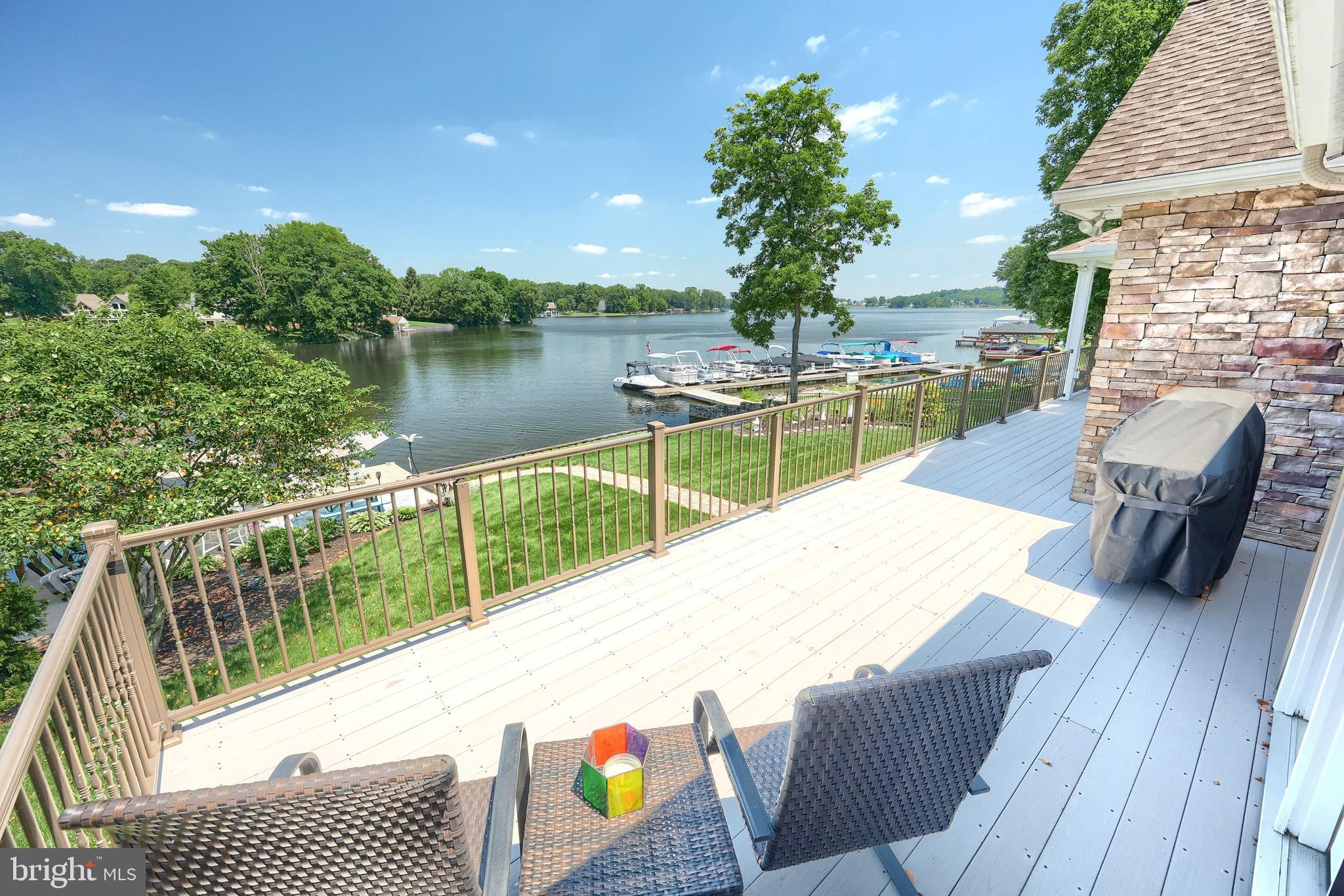 LAKE MEADE - Residential