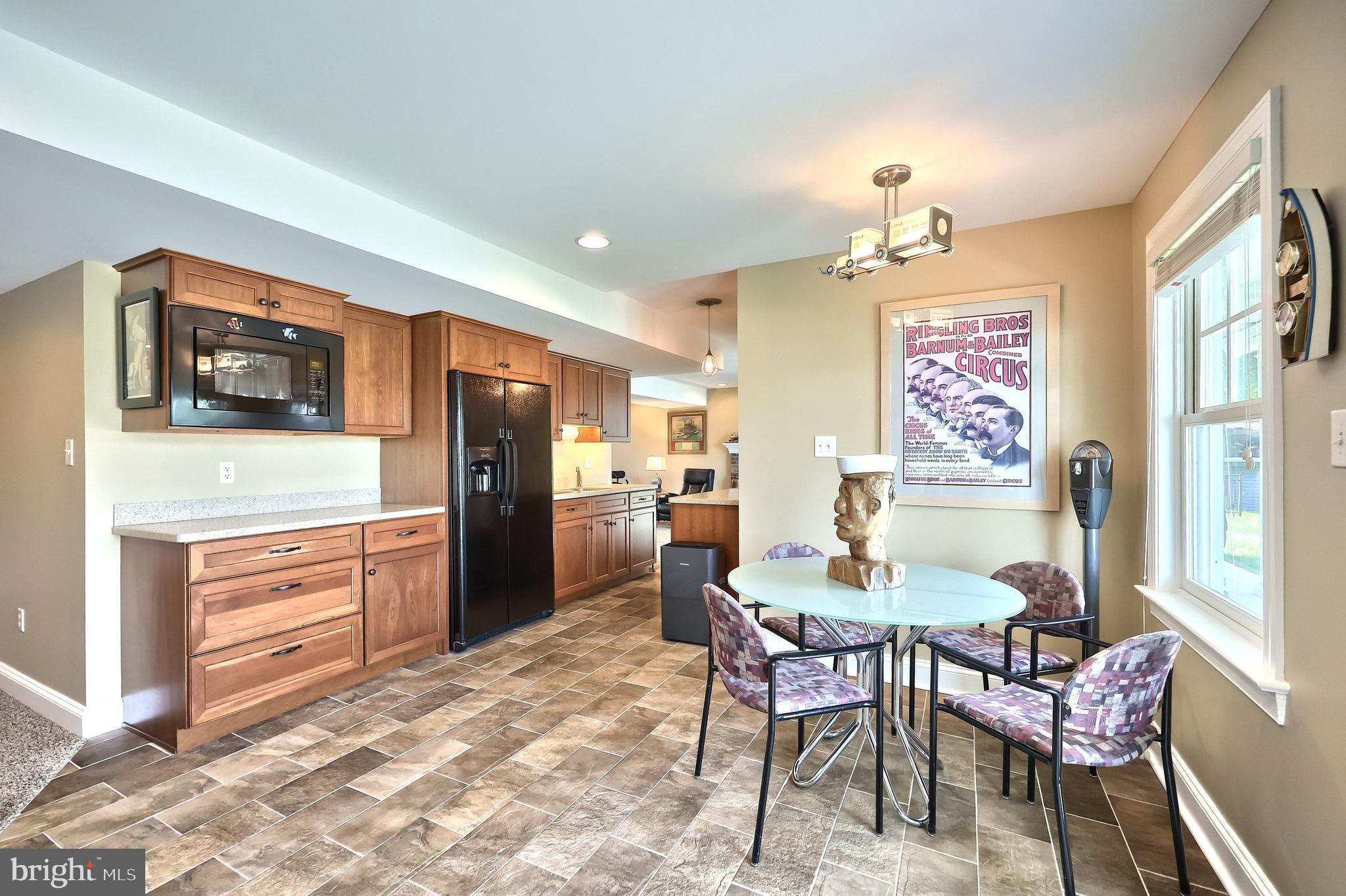 LAKE MEADE - Residential
