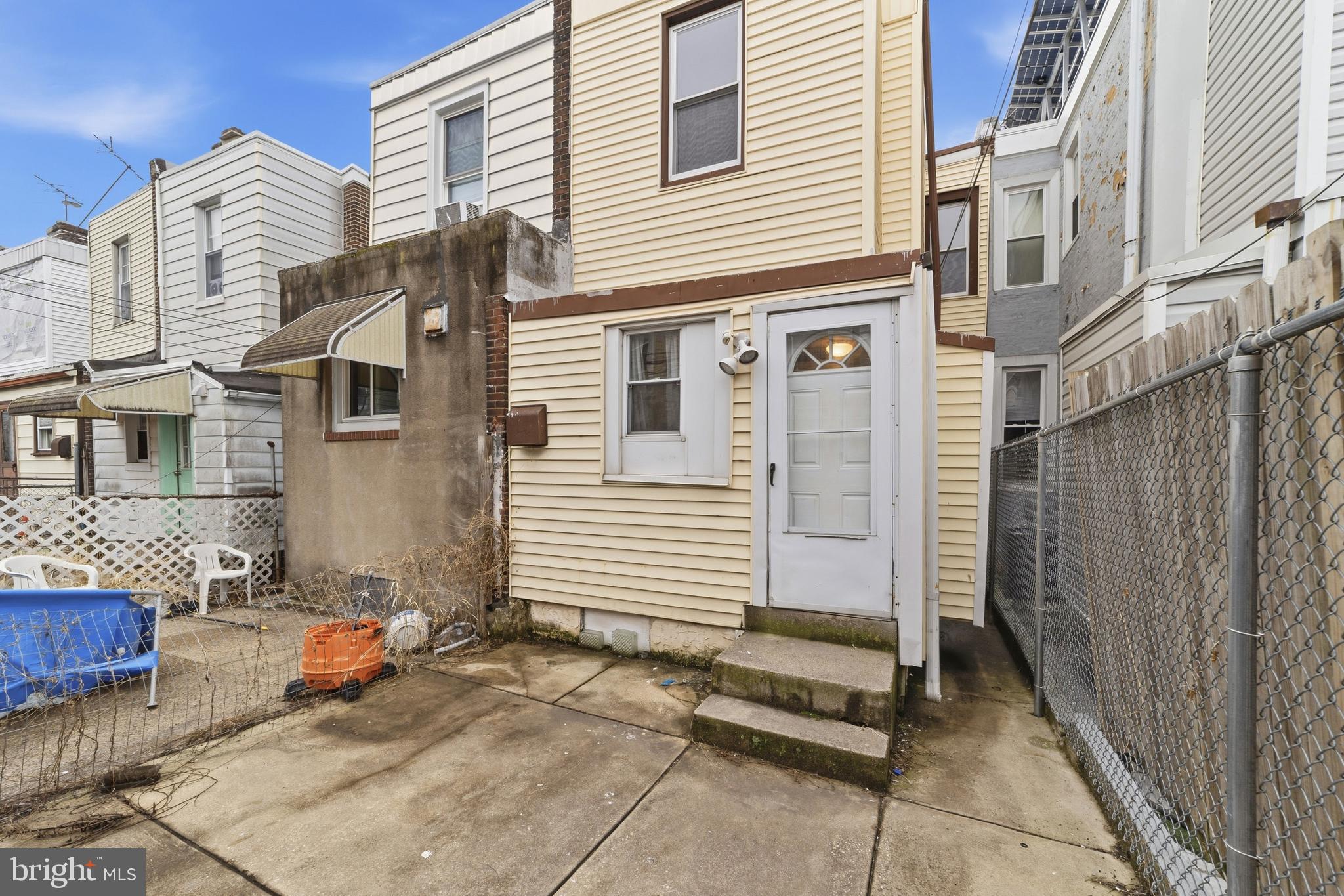 PORT RICHMOND - Residential