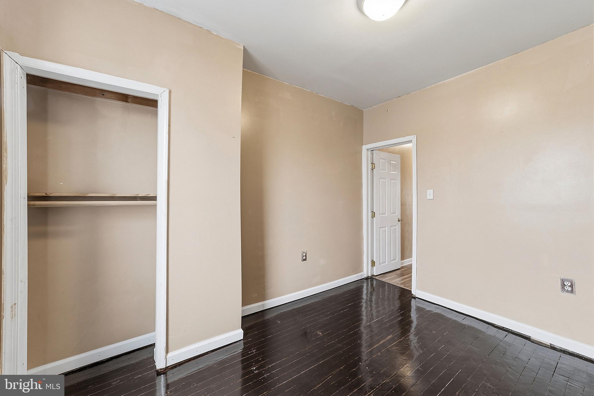PORT RICHMOND - Residential