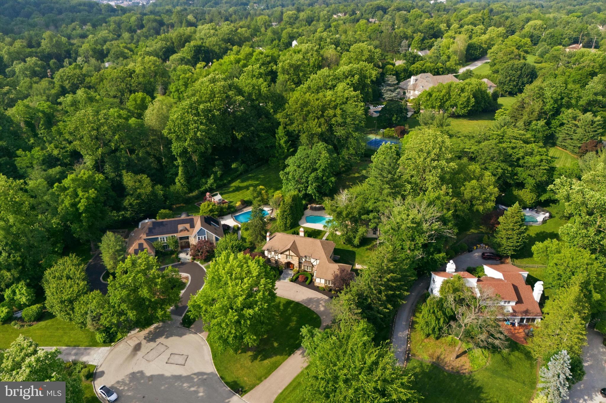 BRYN MAWR - Residential