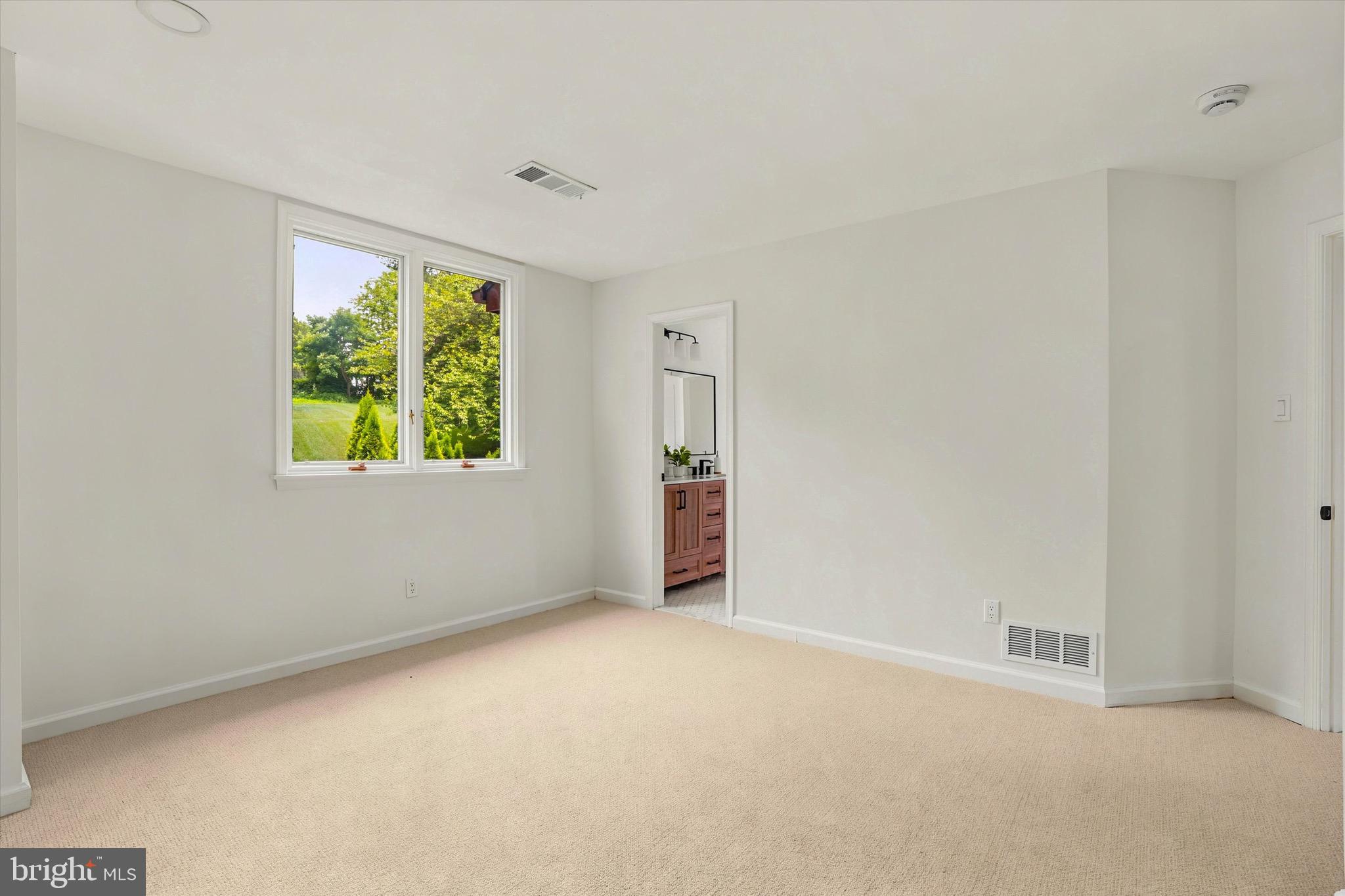 BRYN MAWR - Residential