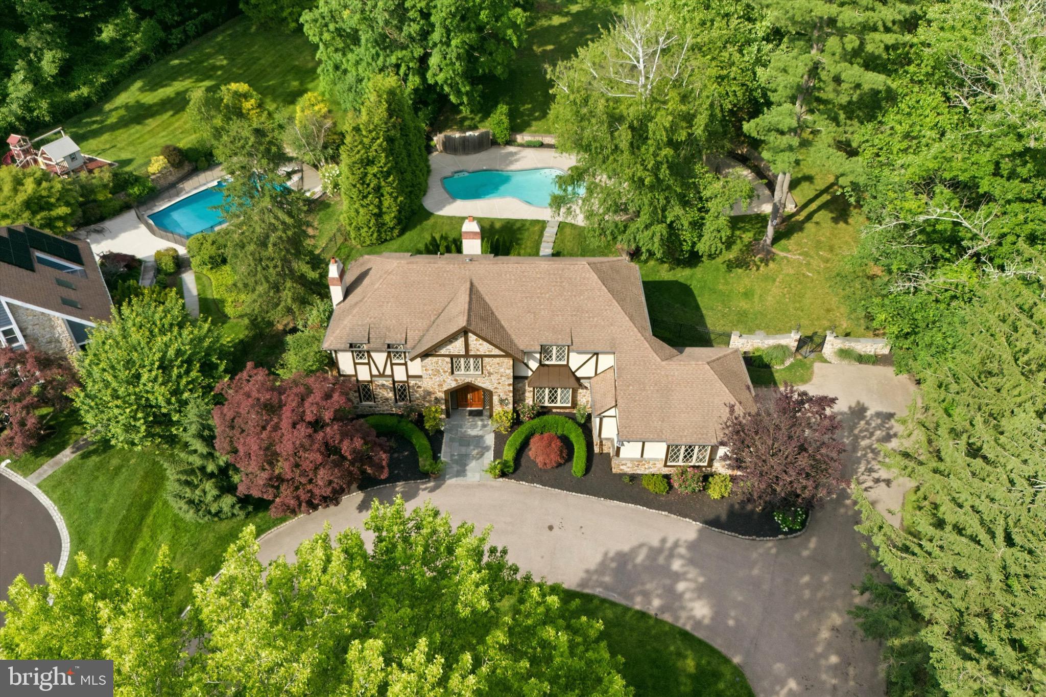 BRYN MAWR - Residential