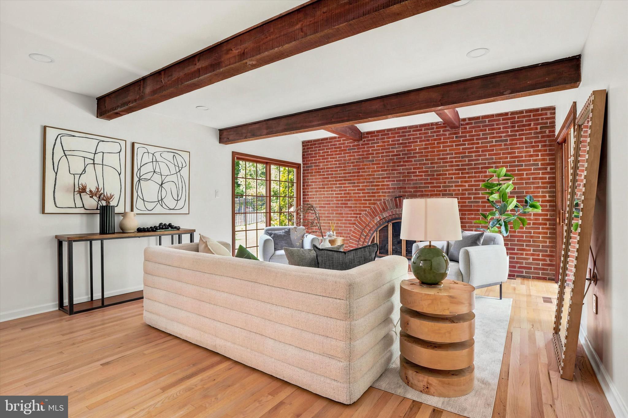 BRYN MAWR - Residential