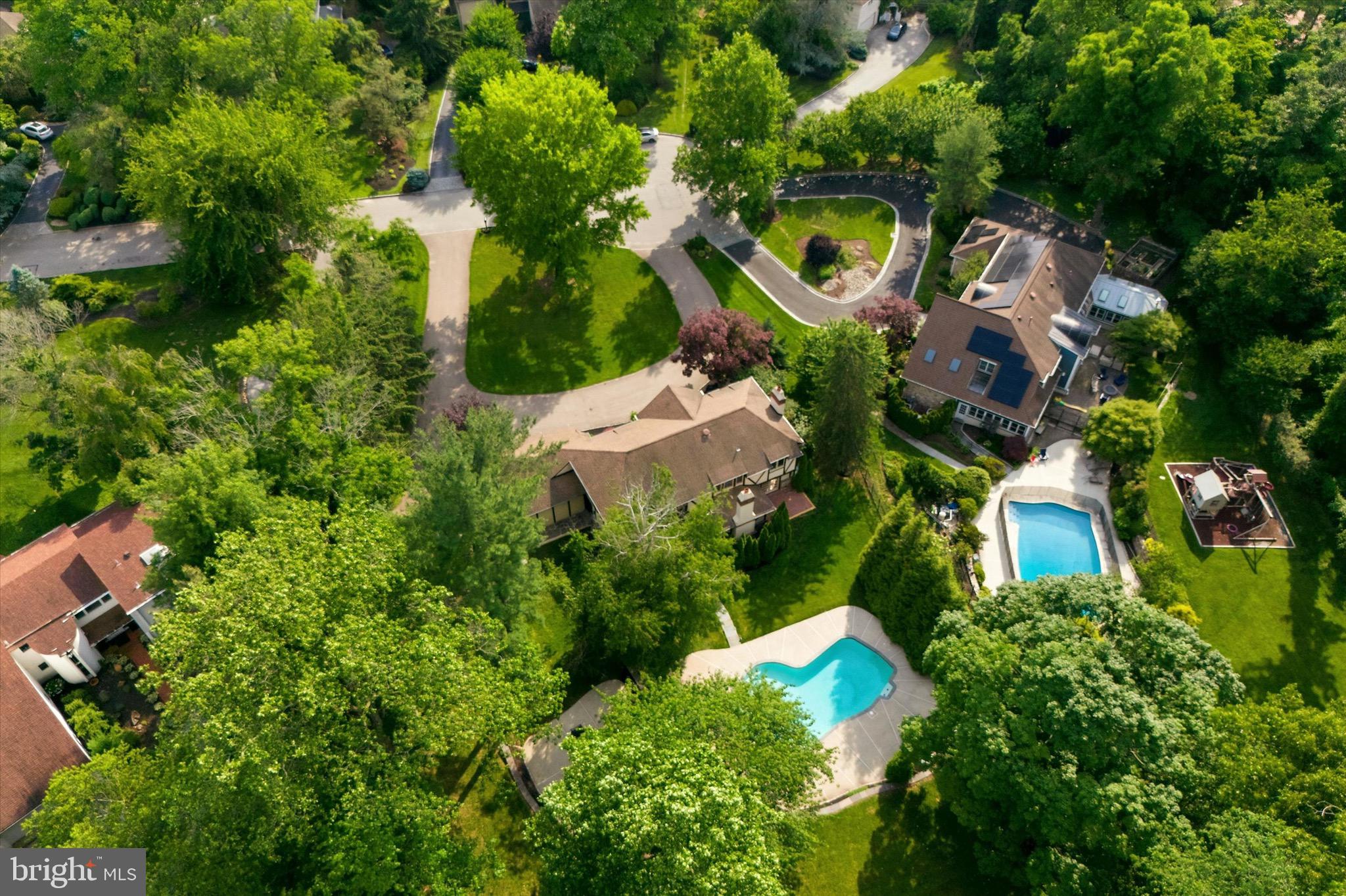 BRYN MAWR - Residential