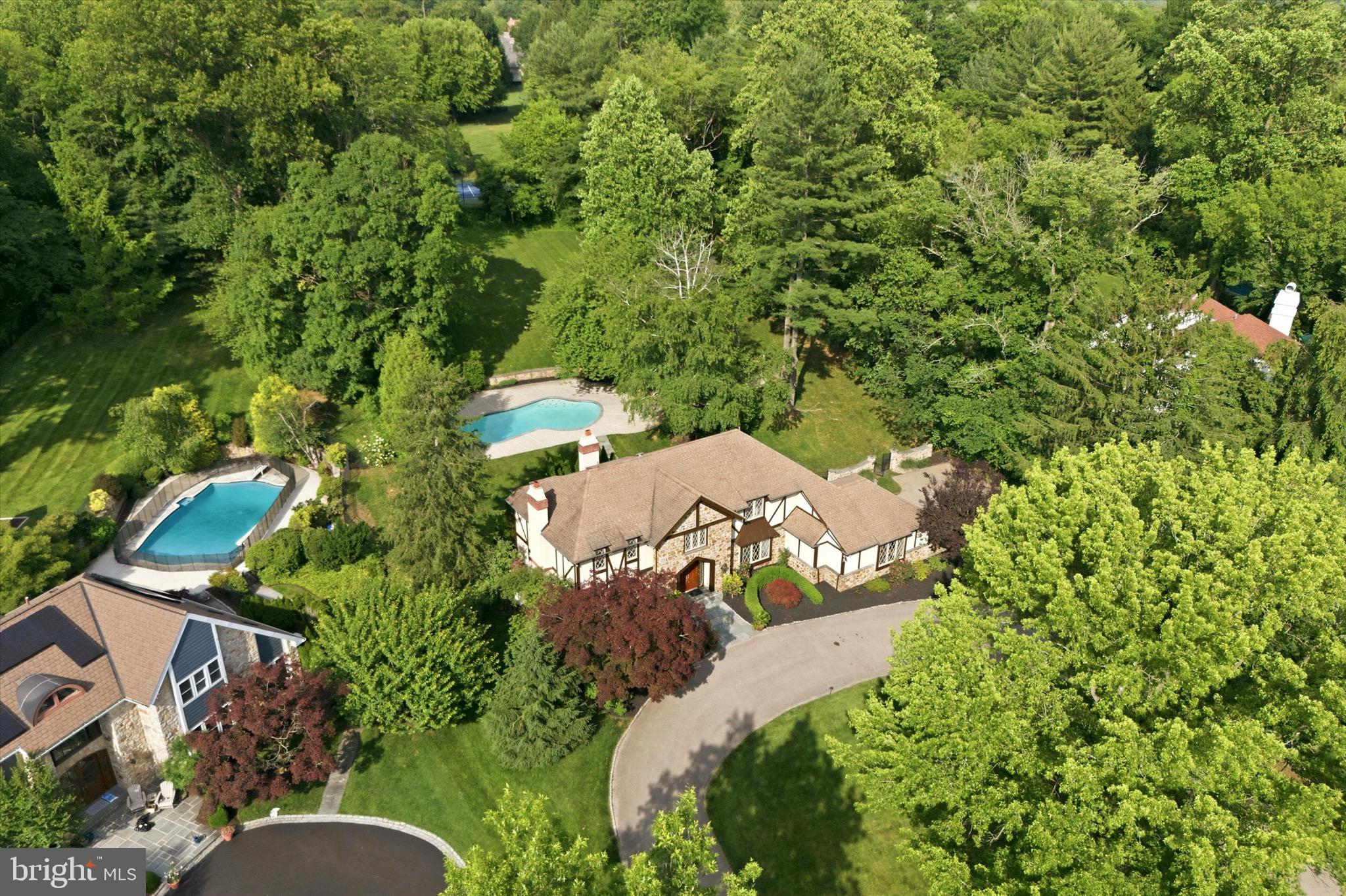 BRYN MAWR - Residential