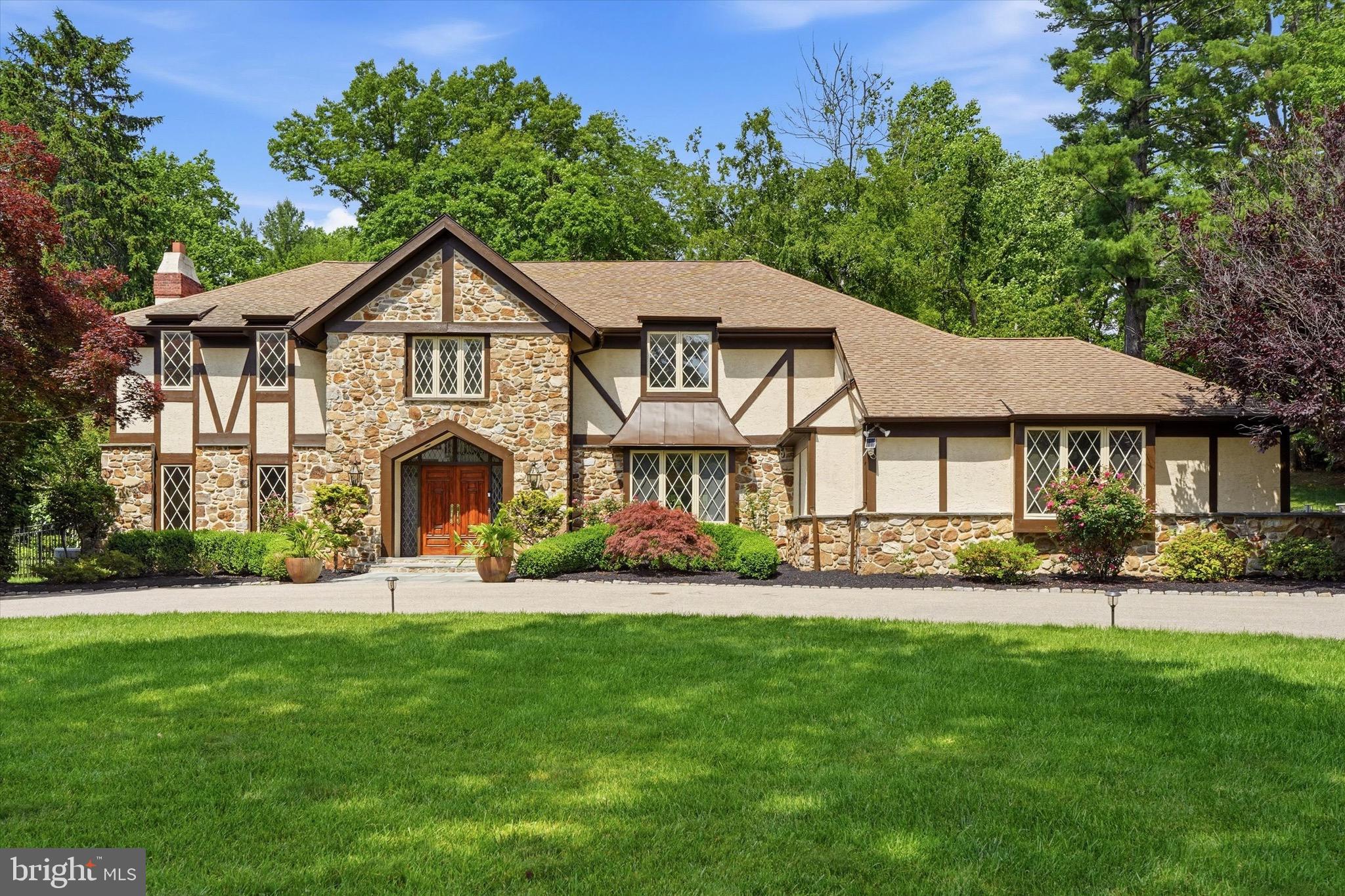 BRYN MAWR - Residential