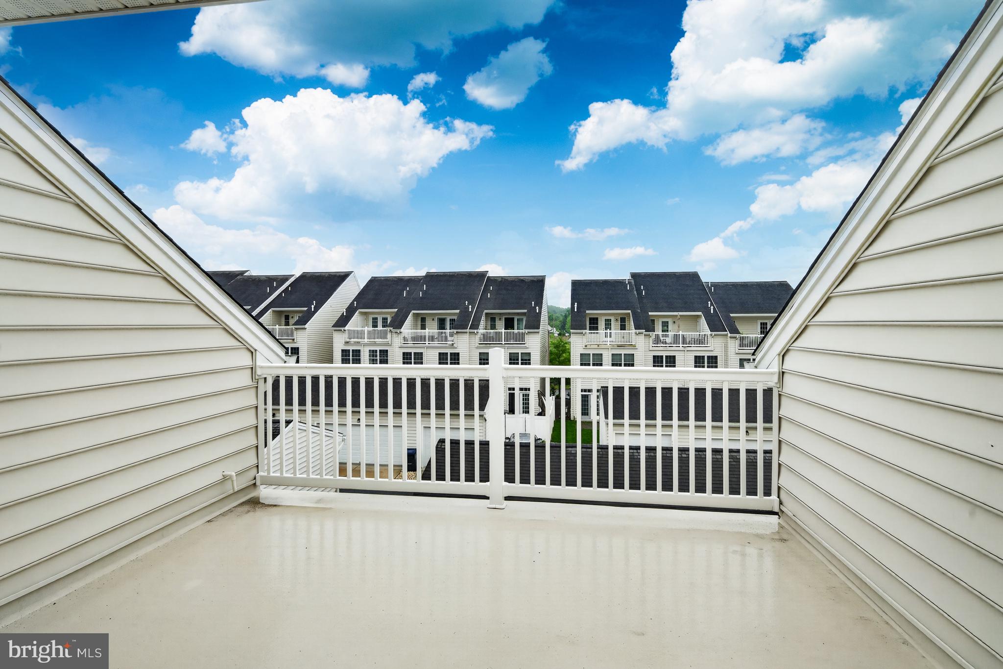 MAGNOLIA PLACE - Residential