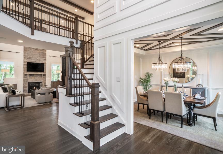 STRAWBERRY HILLS - Residential