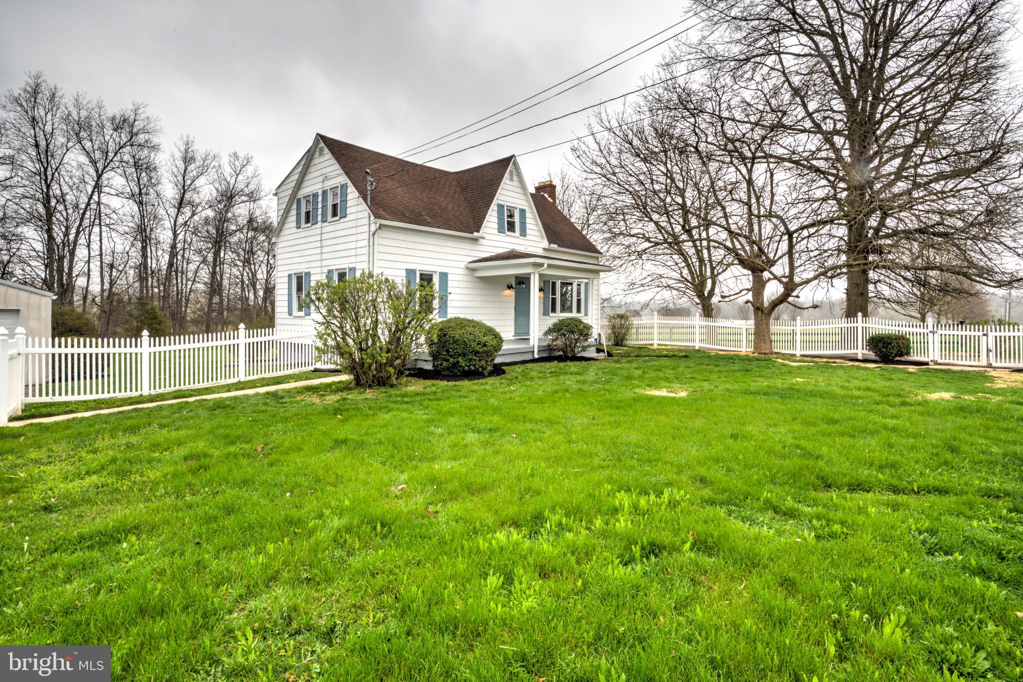 GREENBRIAR ROAD - Residential