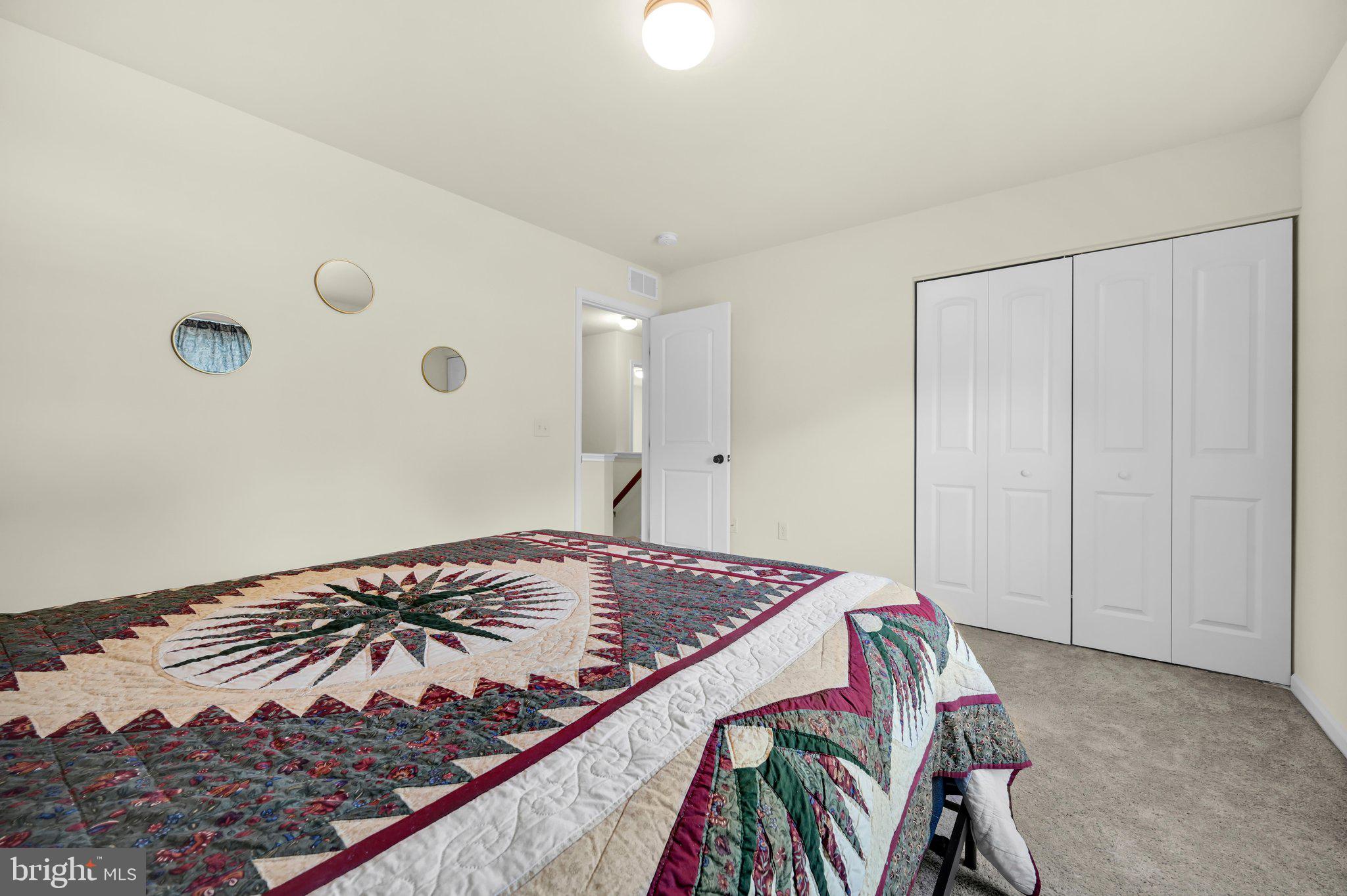 CREEKSIDE - Residential