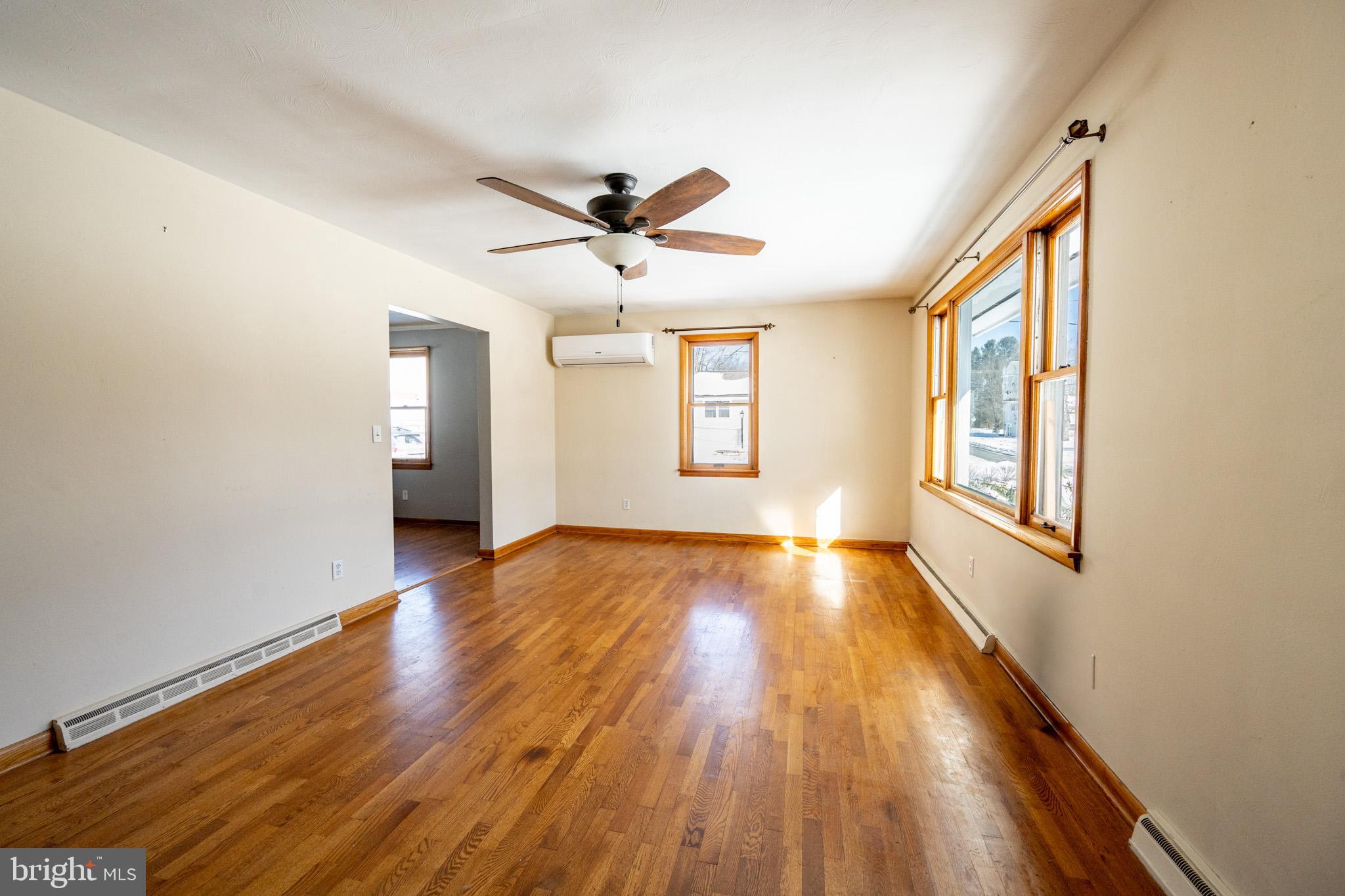 MT LAKE PARK - Residential