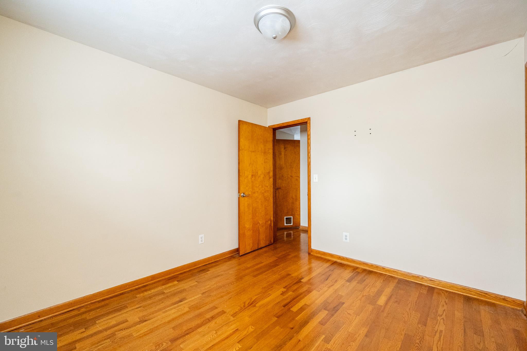 MT LAKE PARK - Residential