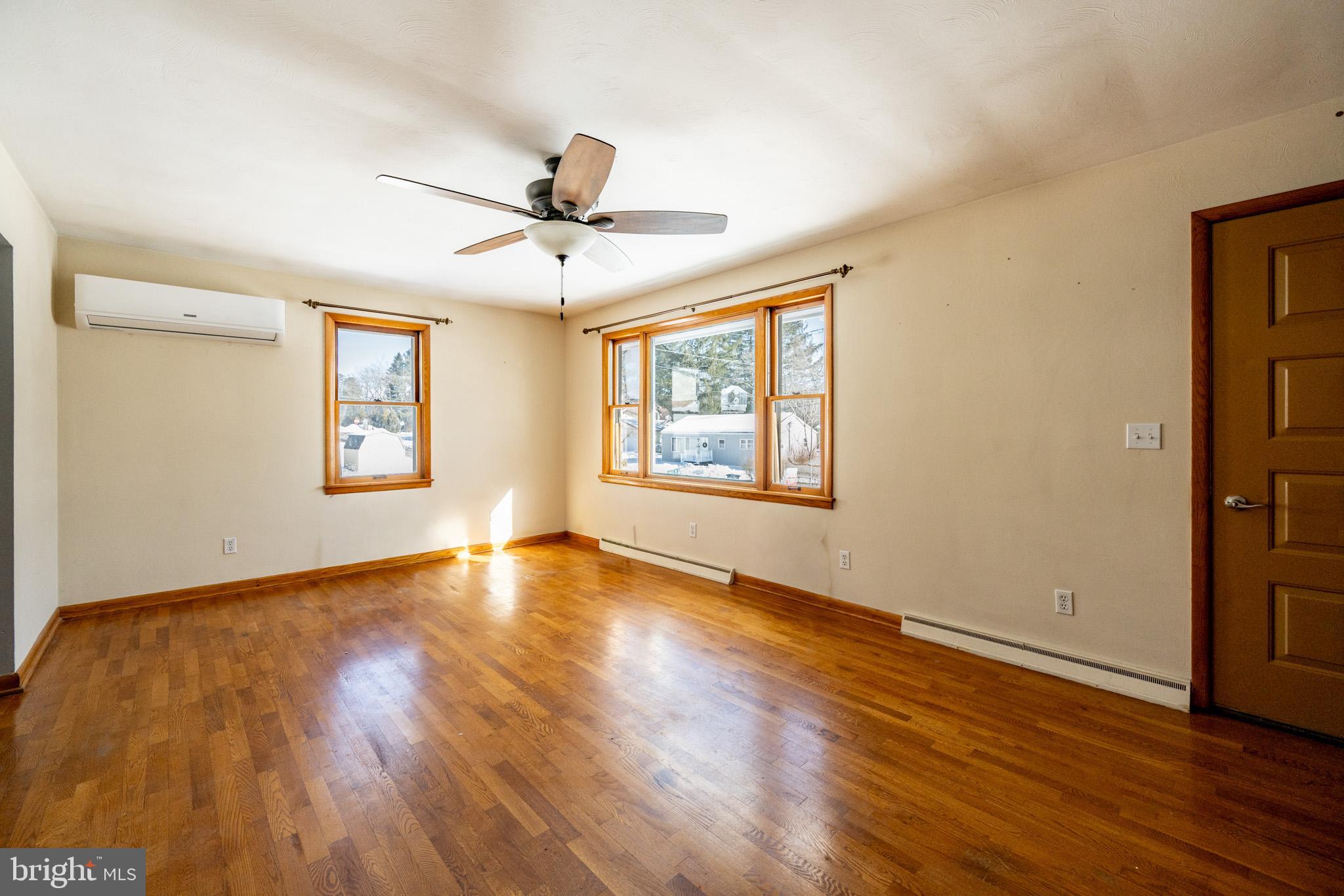 MT LAKE PARK - Residential