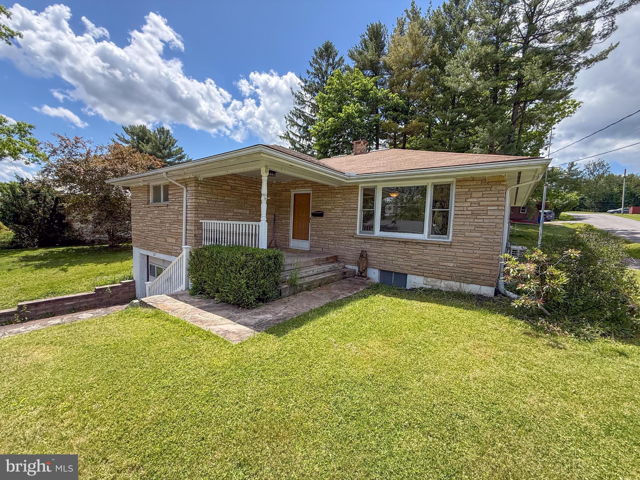 MT LAKE PARK - Residential