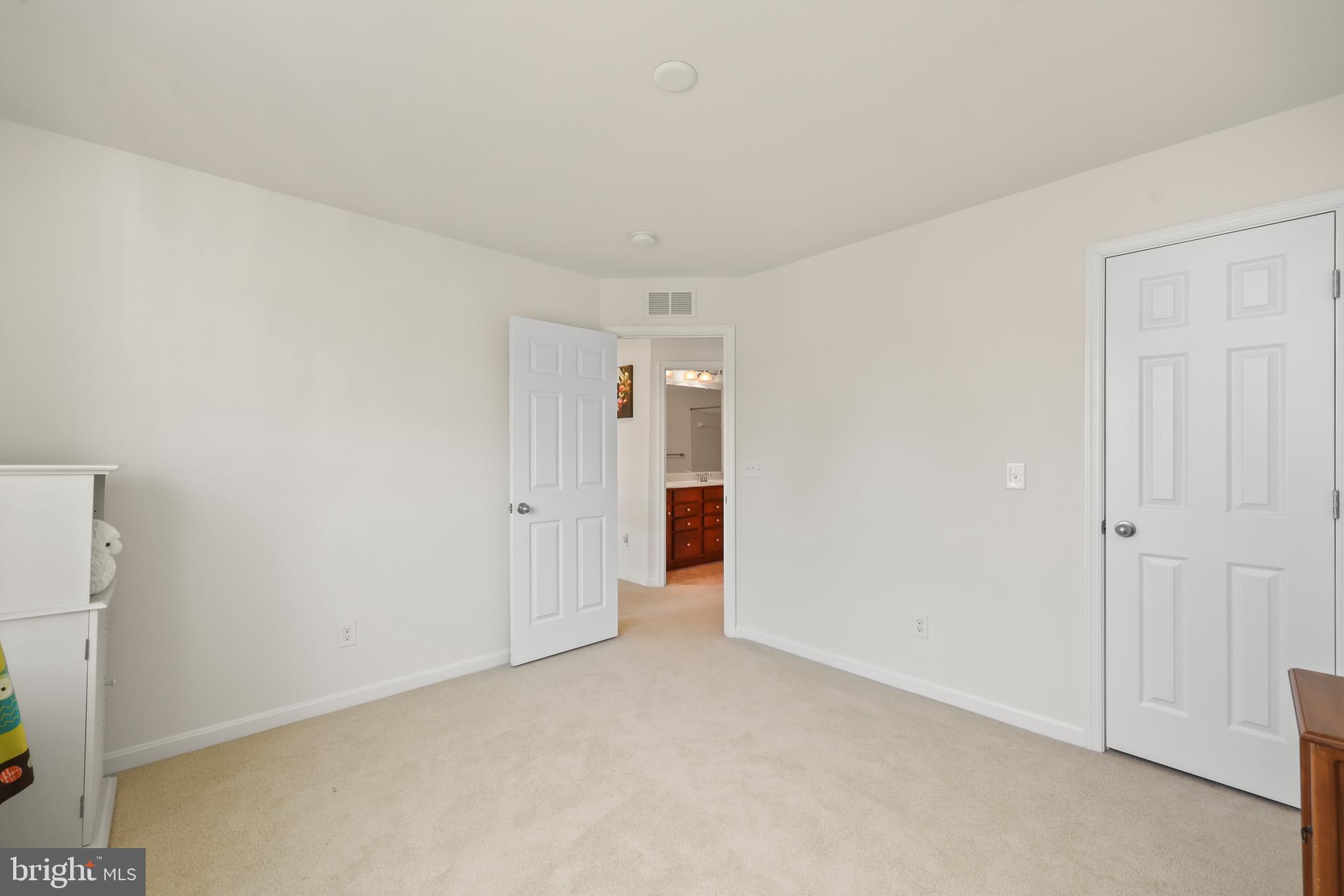 LEELAND STATION - Residential