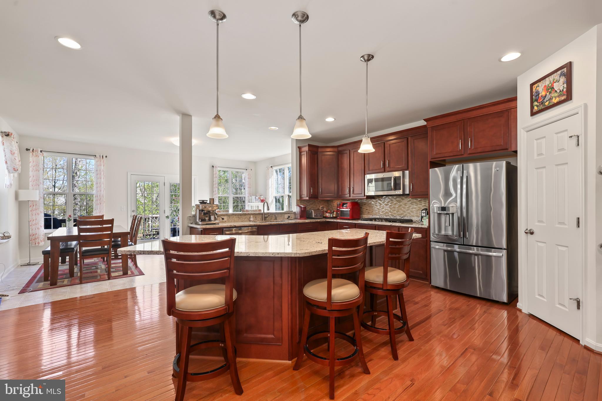 LEELAND STATION - Residential