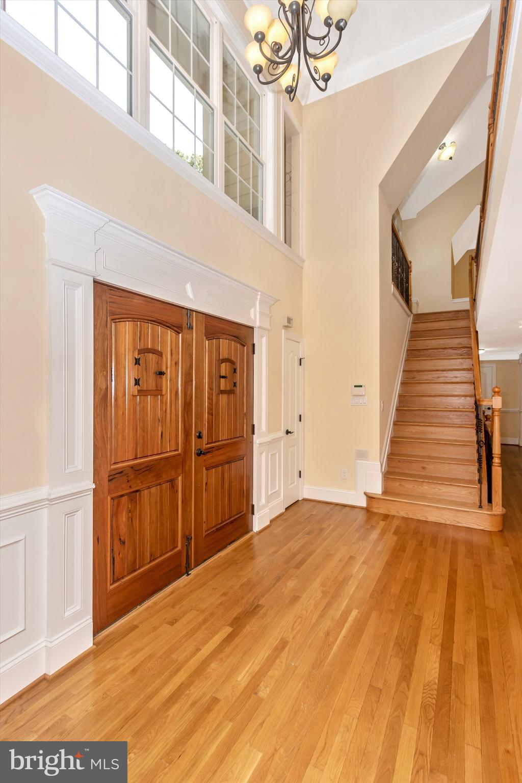 DARNESTOWN OUTSIDE - Residential