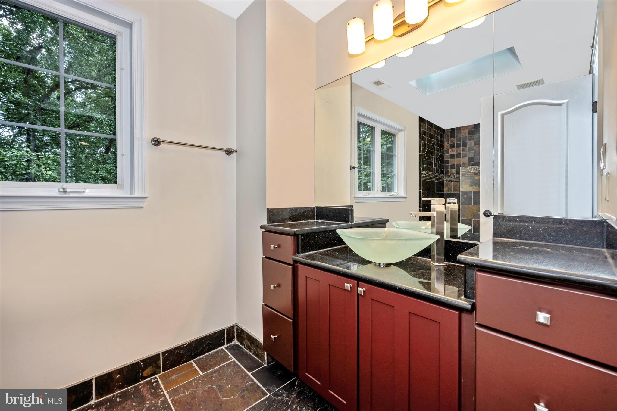 DARNESTOWN OUTSIDE - Residential