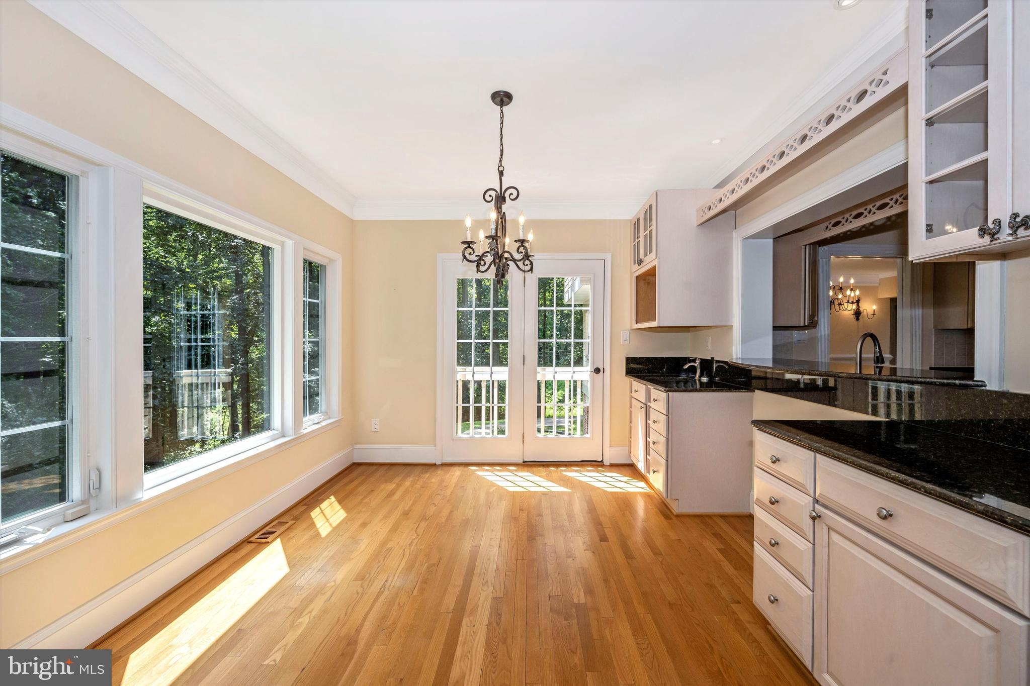 DARNESTOWN OUTSIDE - Residential