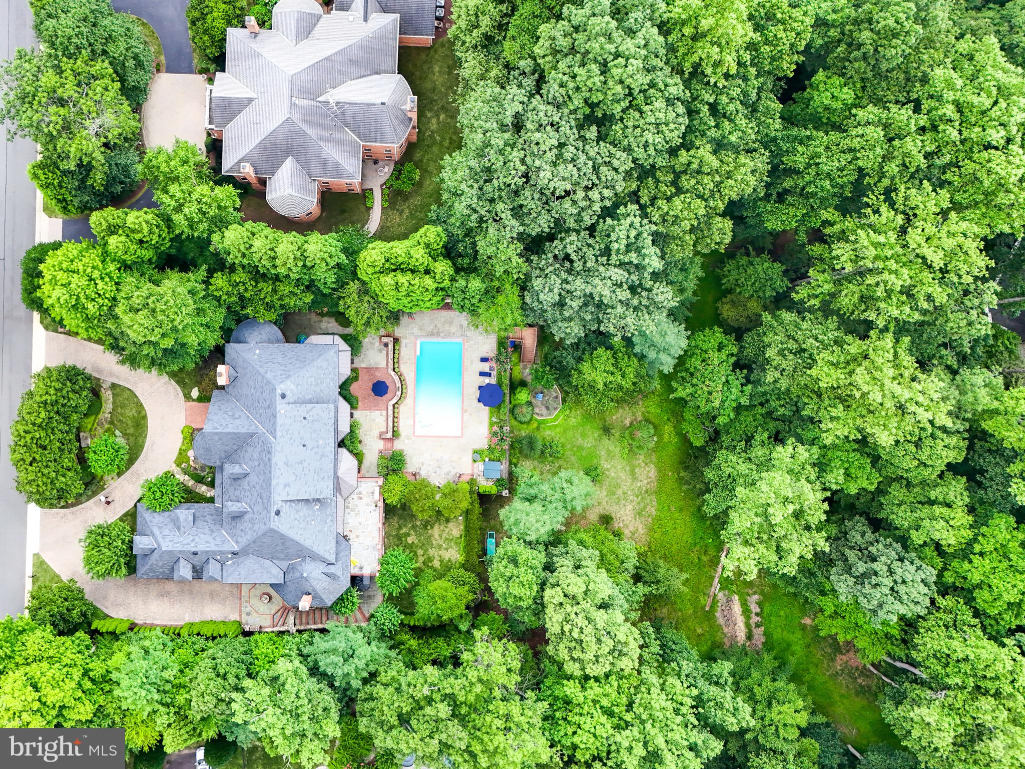 THE RESERVE - Residential