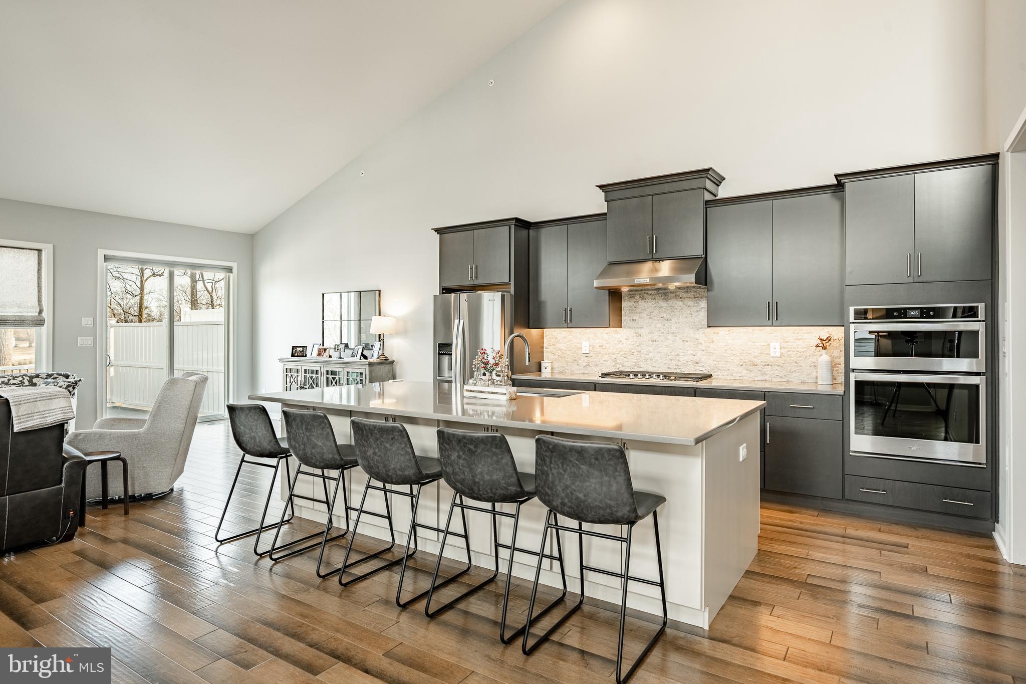 RESERVE AT CENTER SQUARE - Residential