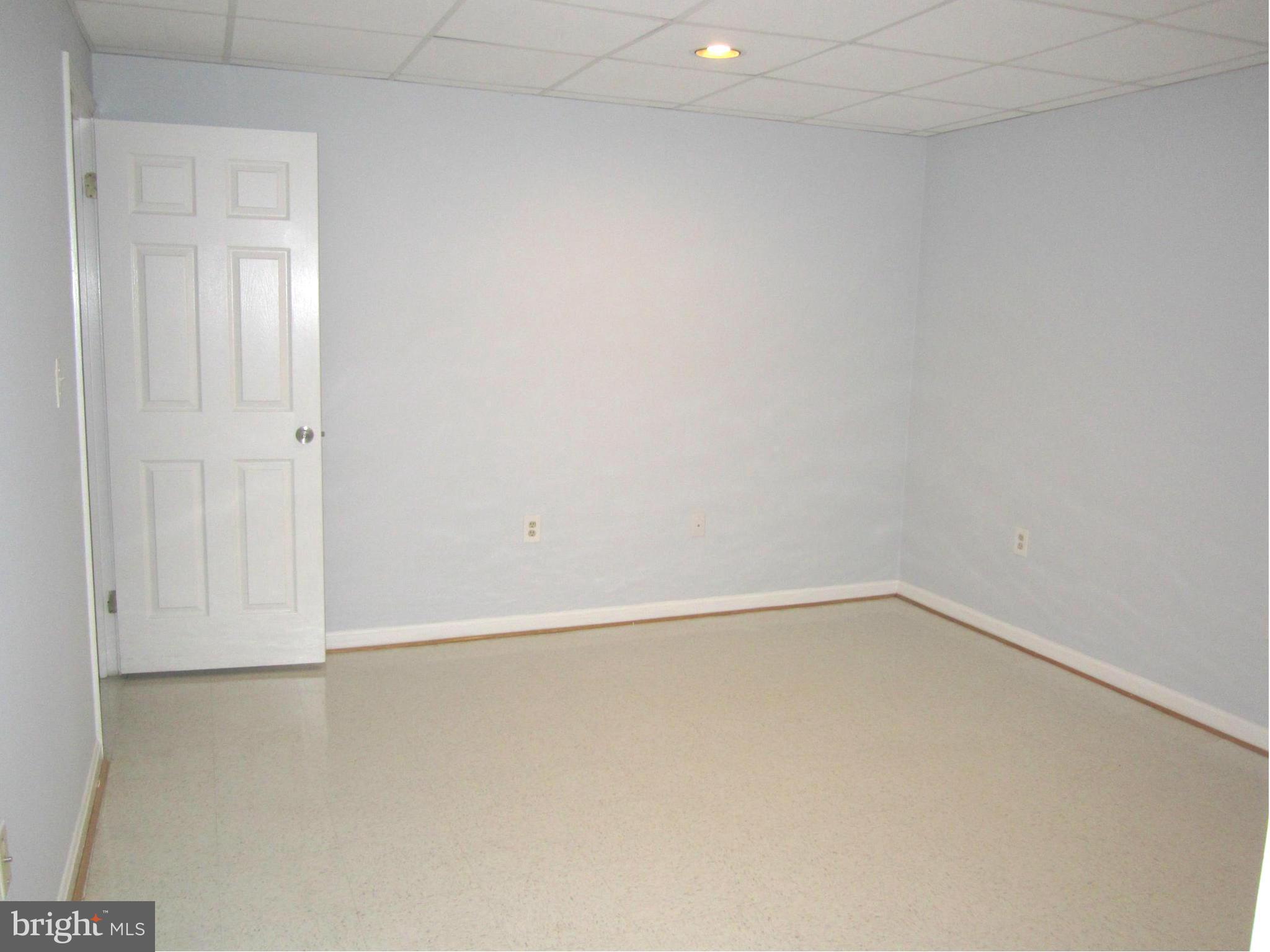 MILL CREEK SOUTH - Residential Lease