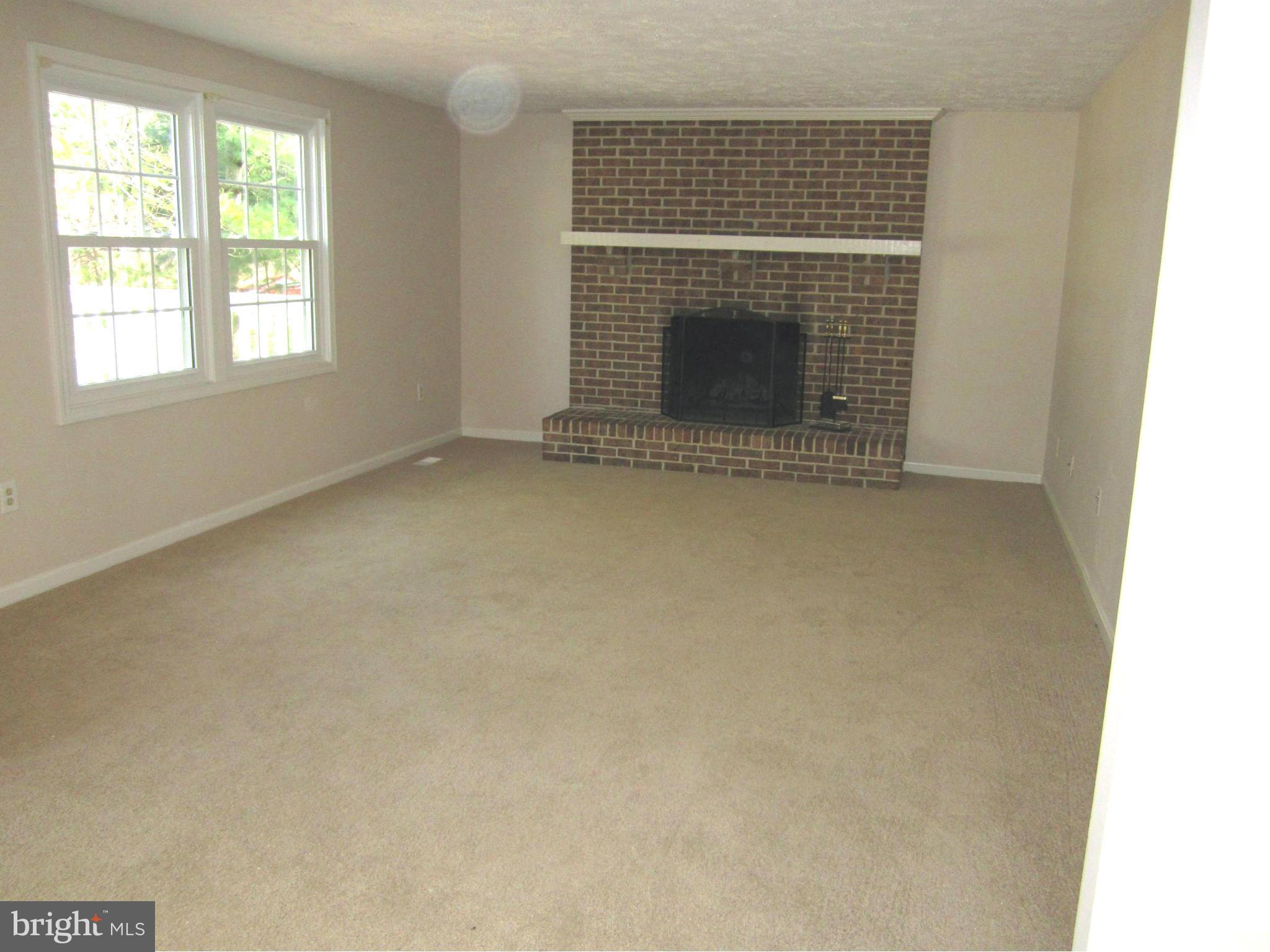 MILL CREEK SOUTH - Residential Lease