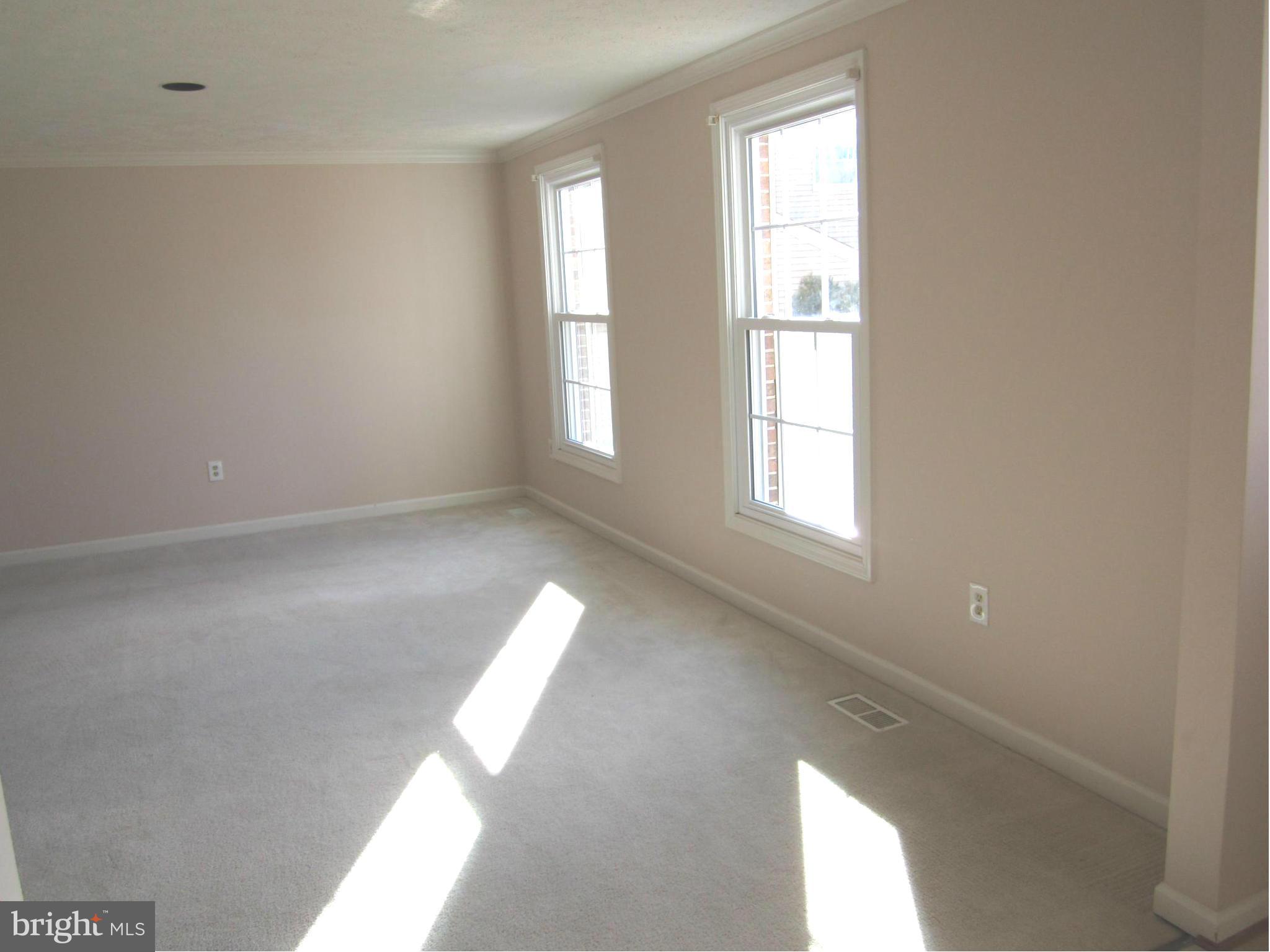 MILL CREEK SOUTH - Residential Lease