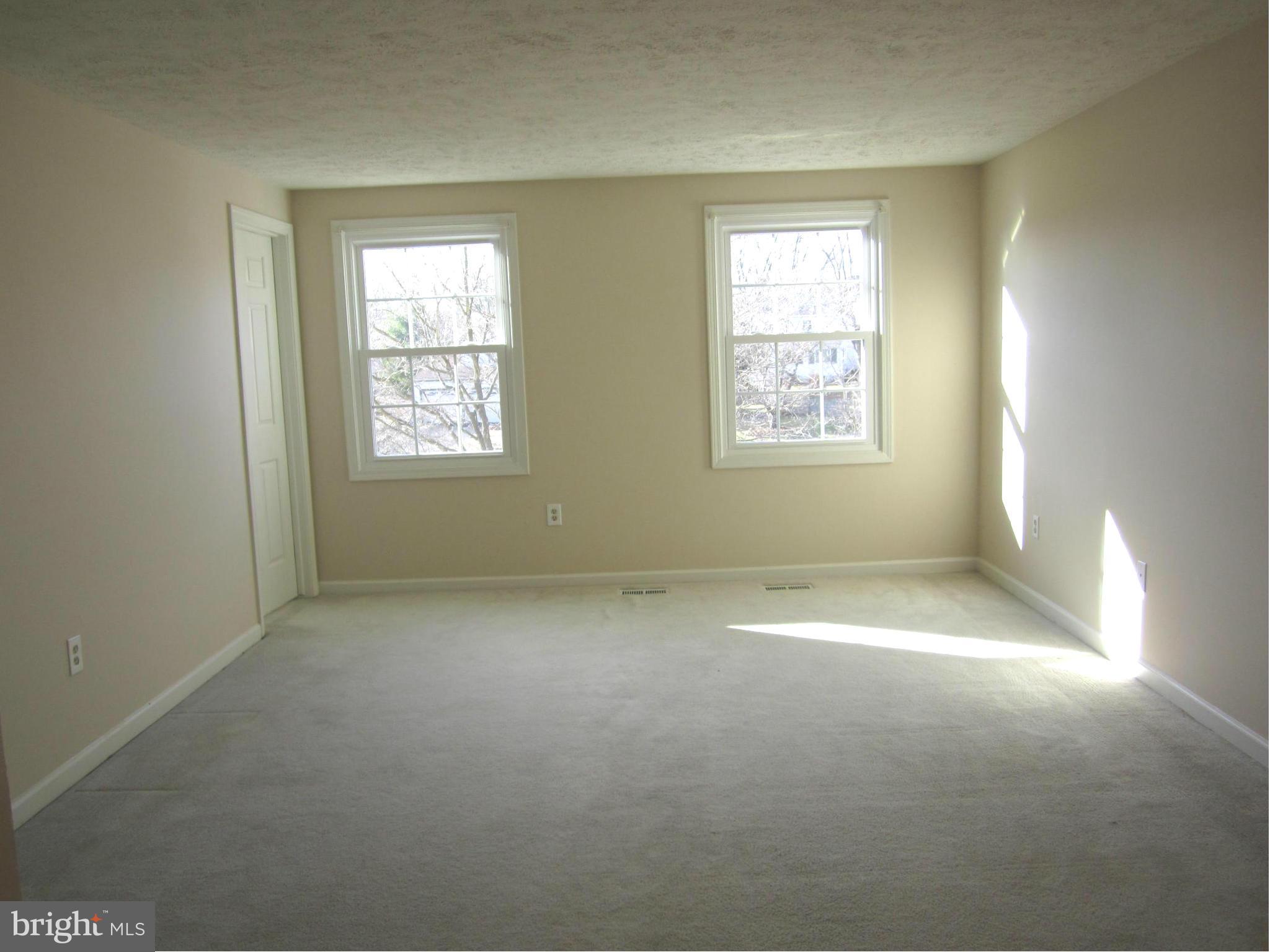 MILL CREEK SOUTH - Residential Lease