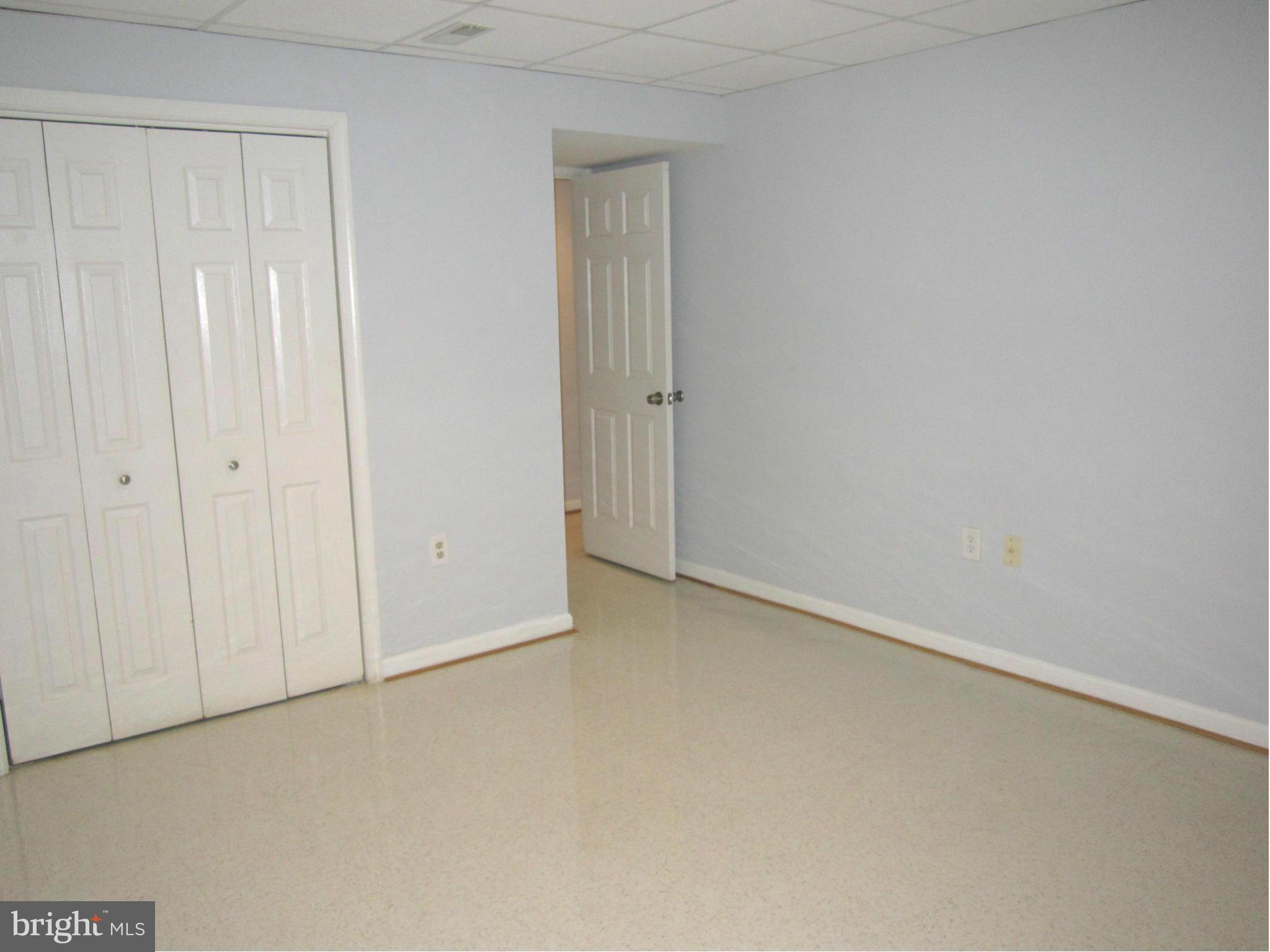 MILL CREEK SOUTH - Residential Lease