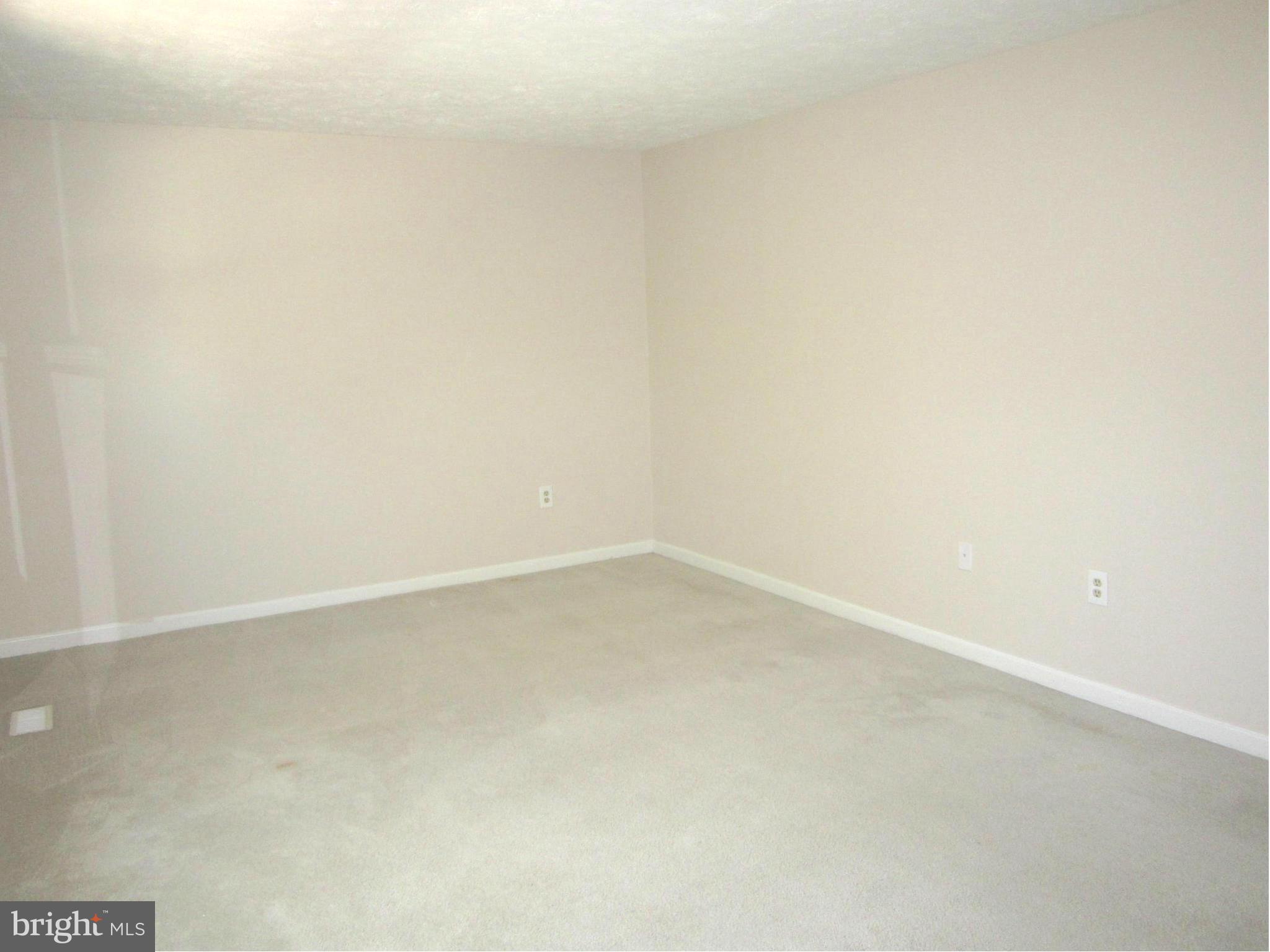 MILL CREEK SOUTH - Residential Lease