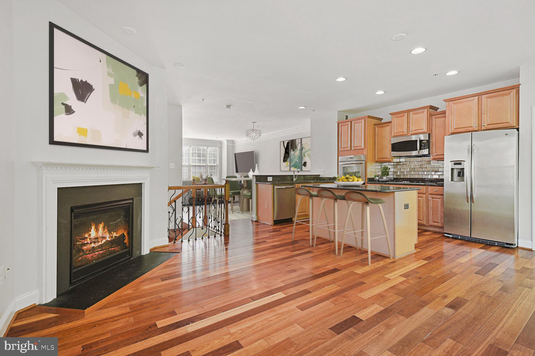 ROCKVILLE - Residential