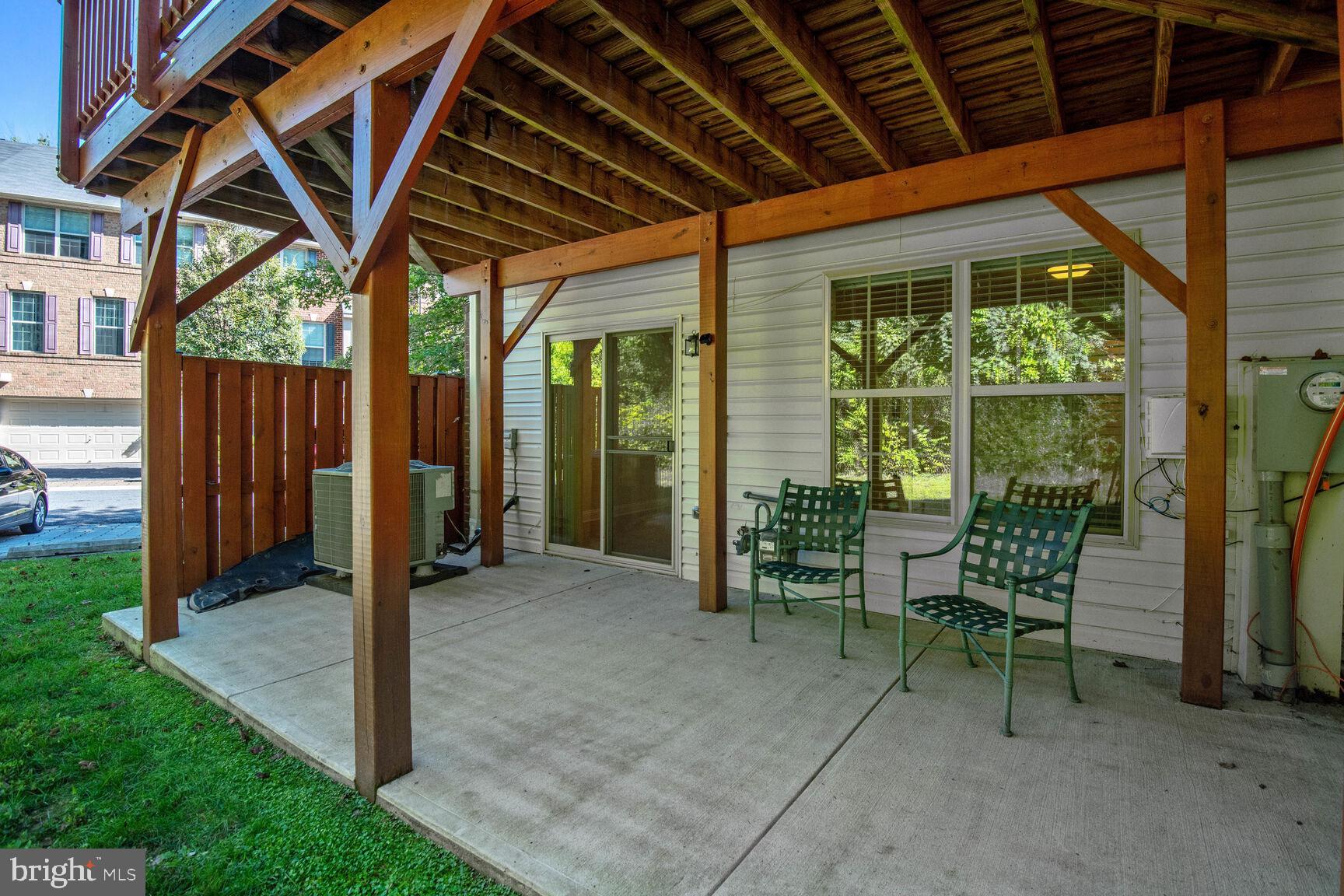 ROCKVILLE - Residential