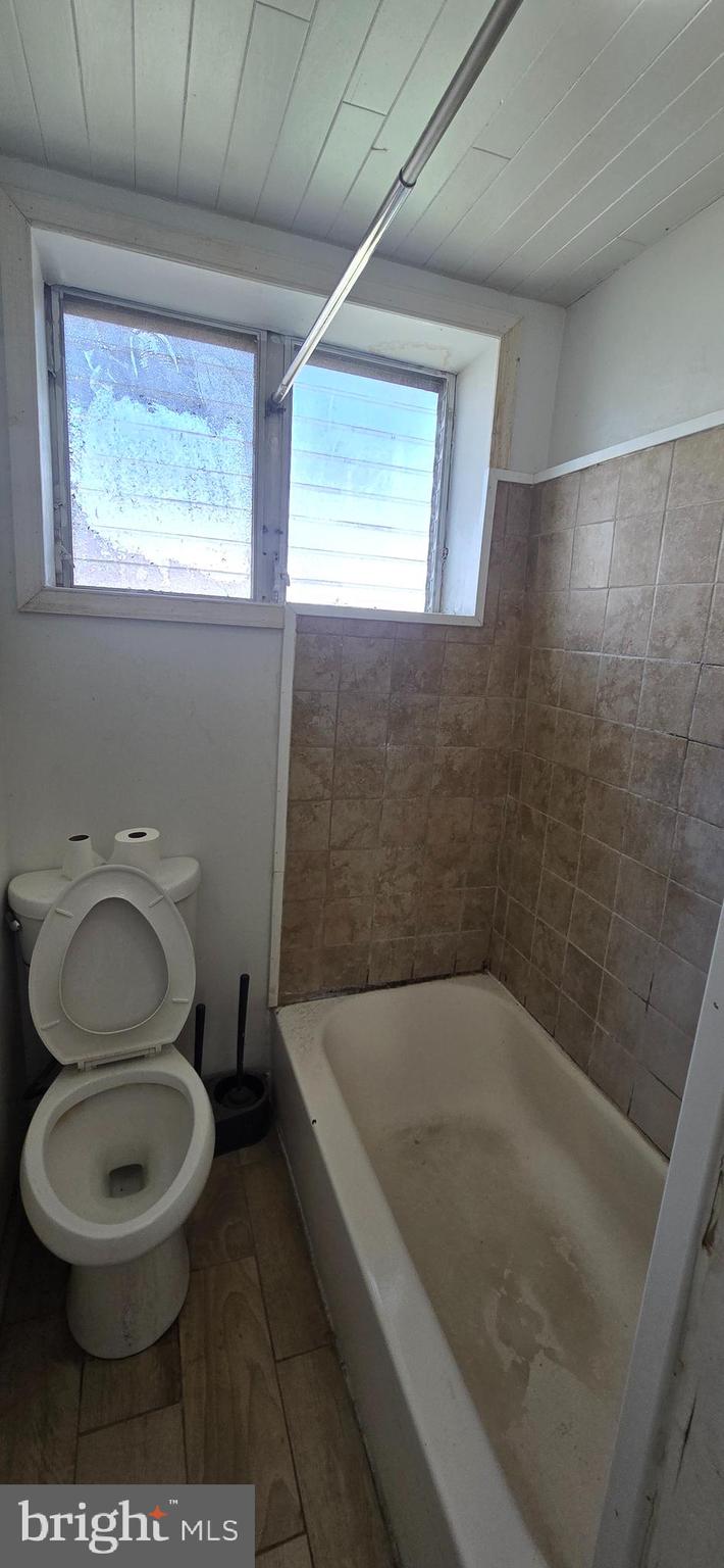 PHILADELPHIA - Residential