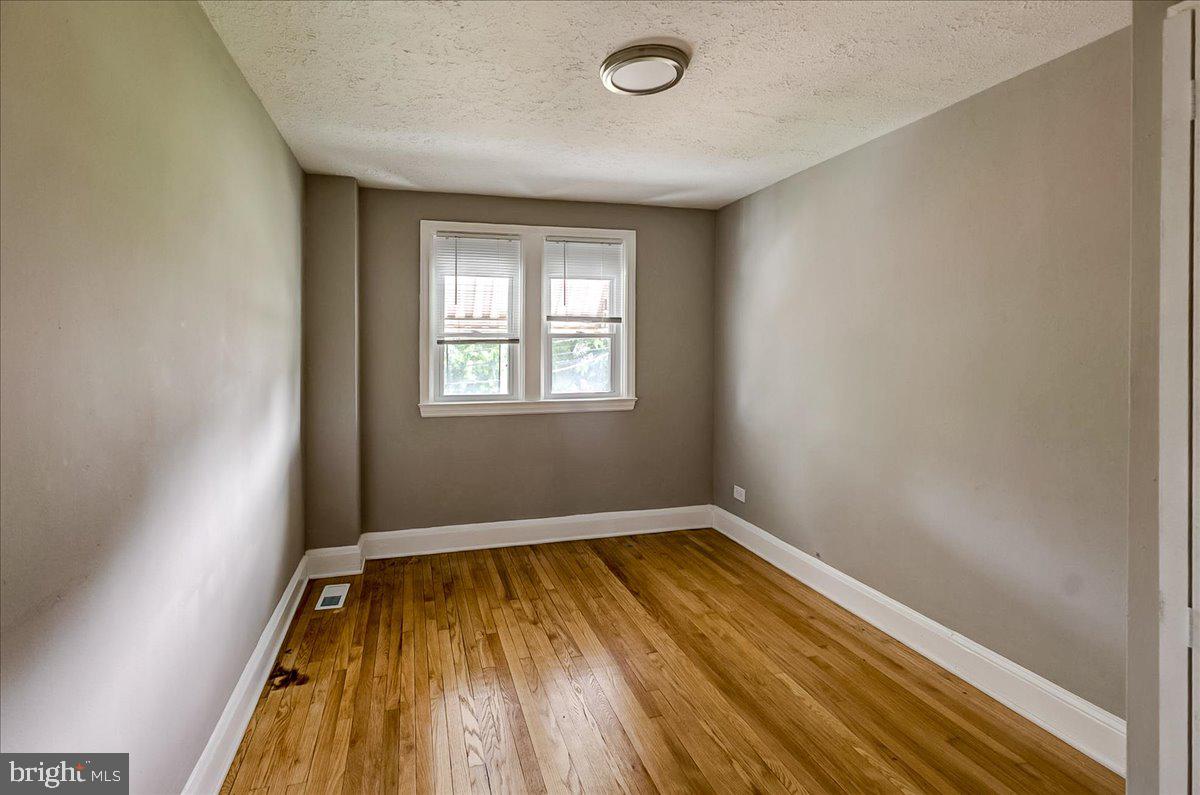 FRANKFORD - Residential