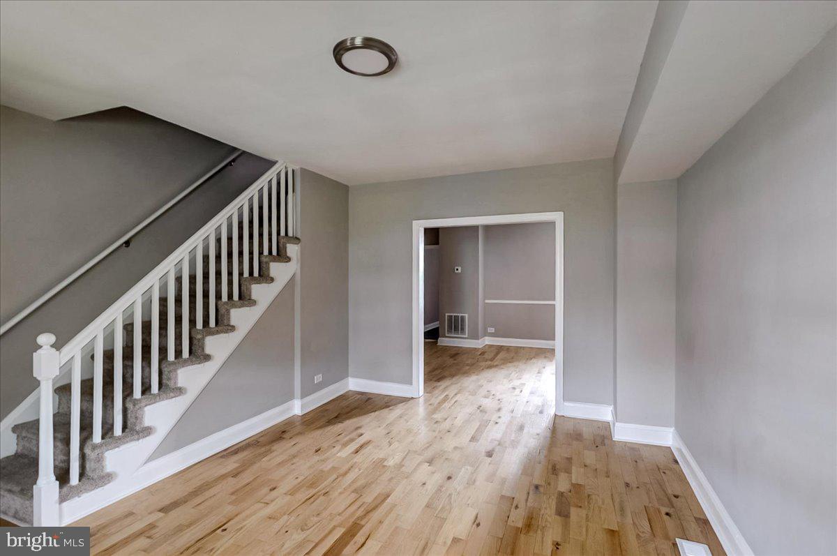 FRANKFORD - Residential
