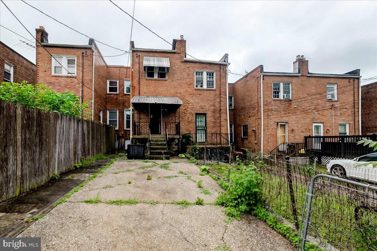 FRANKFORD - Residential