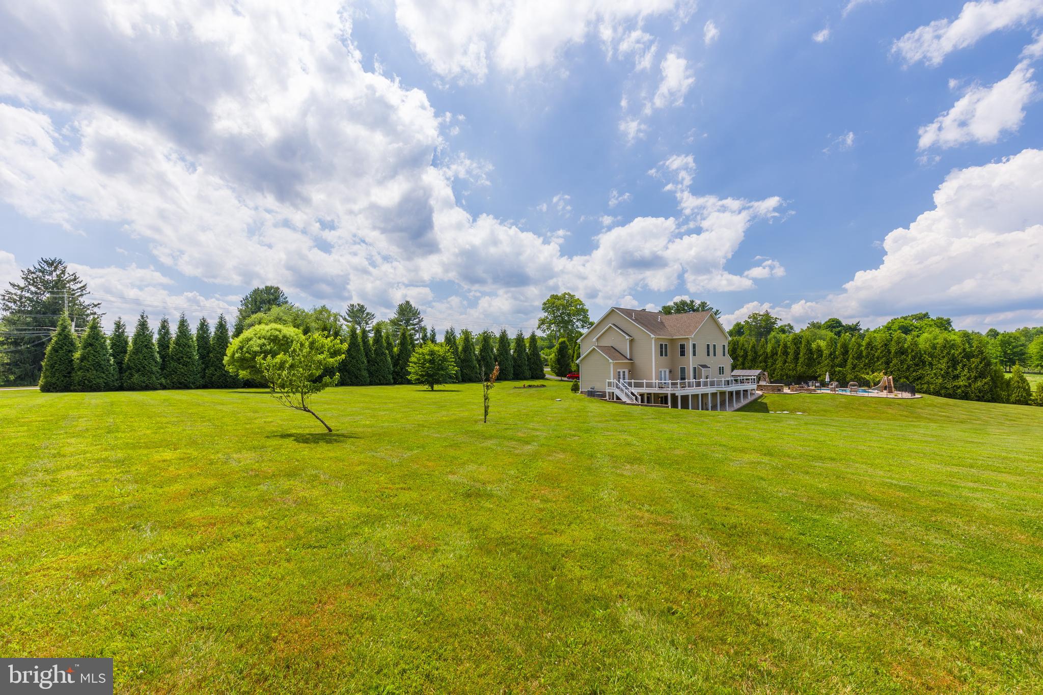 BAYLINE ESTATES - Residential