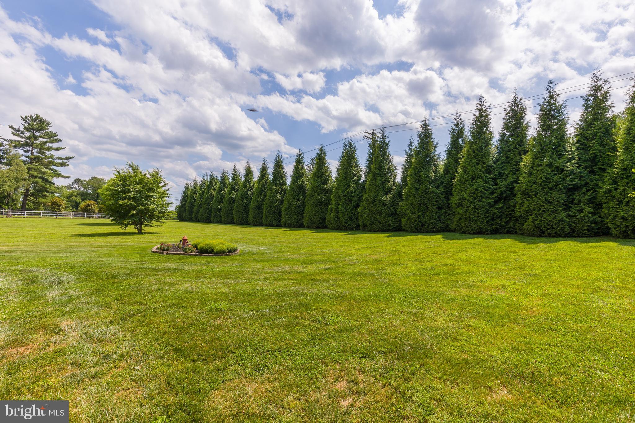 BAYLINE ESTATES - Residential