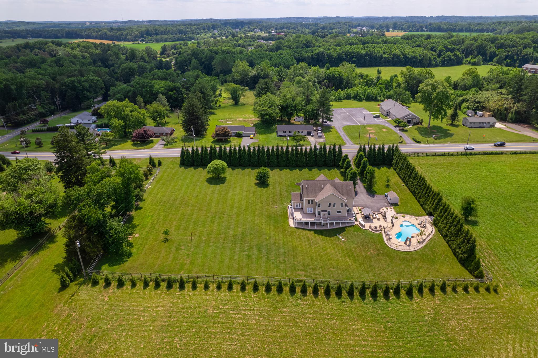 BAYLINE ESTATES - Residential