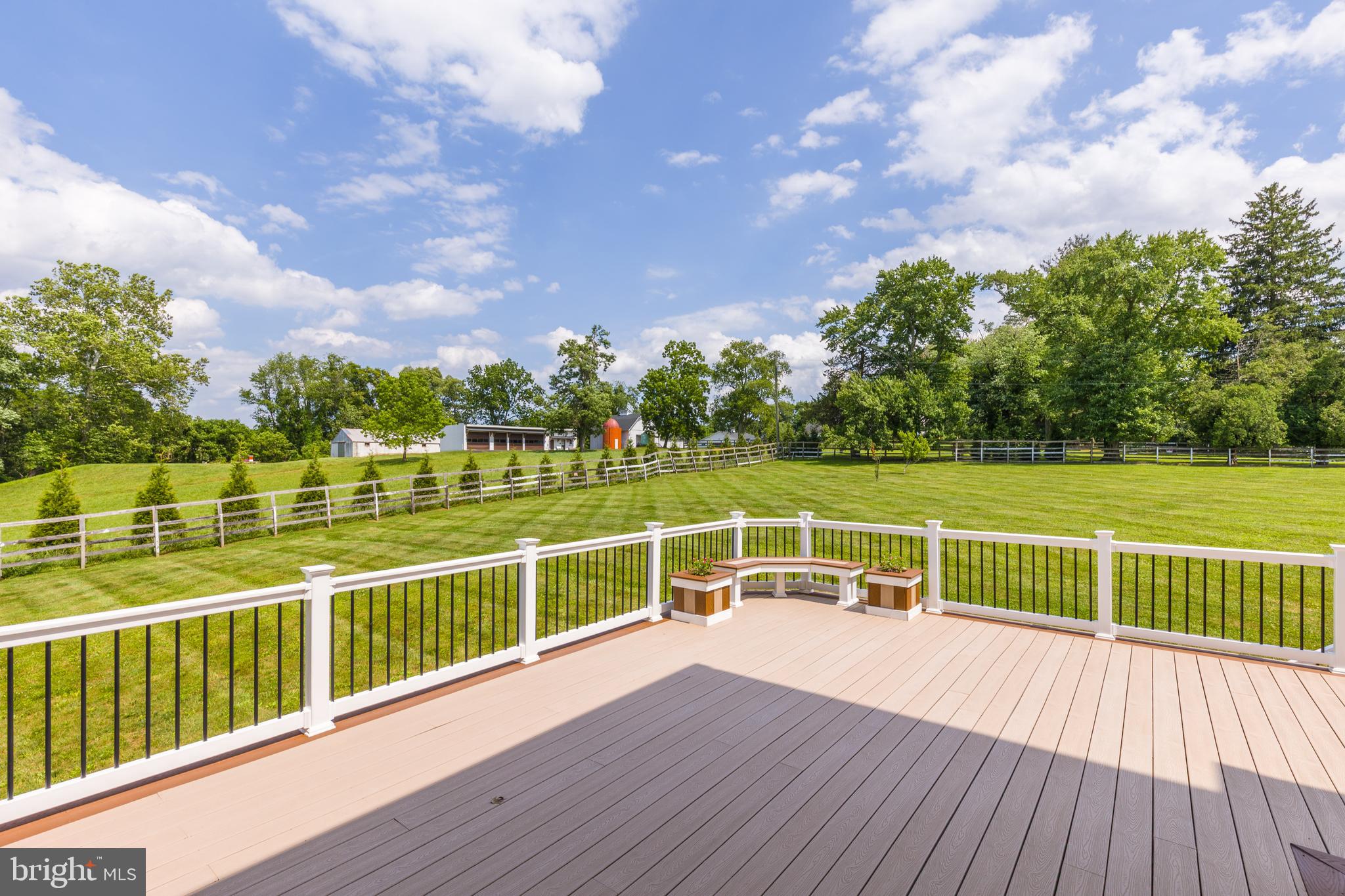 BAYLINE ESTATES - Residential